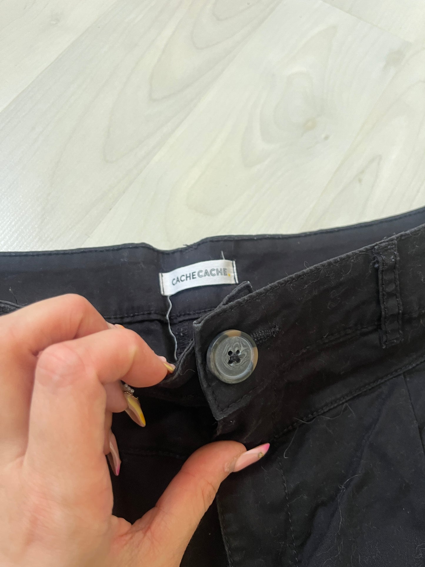 Short noir effet « velours » Cache Cache - 40