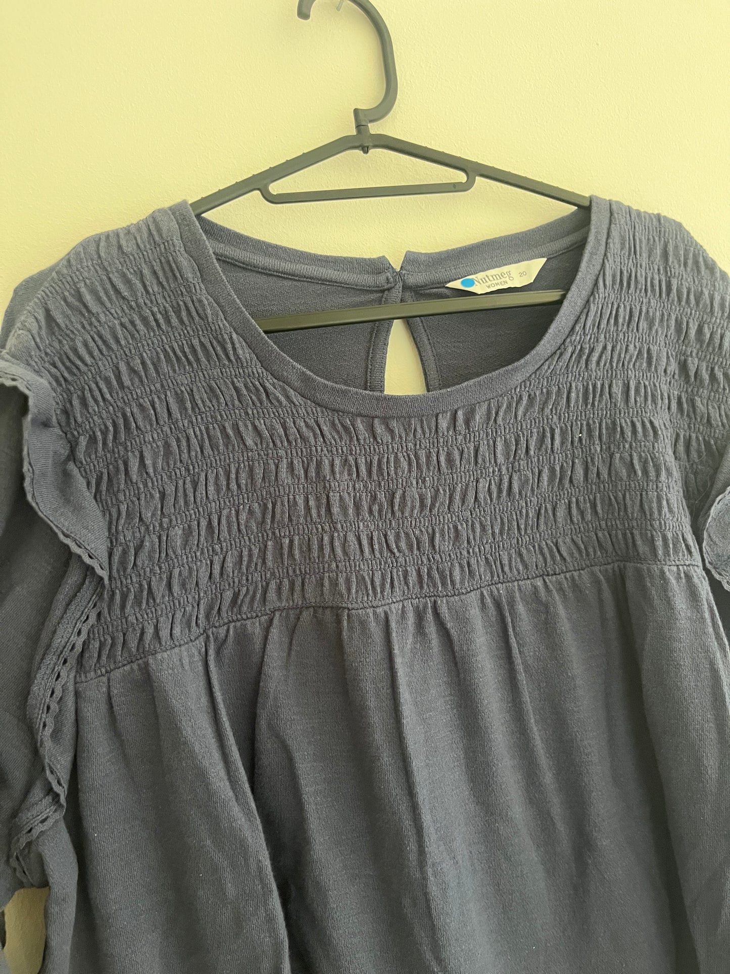 T-shirt à manches longues bleu avec volants - T.20 (48/50)