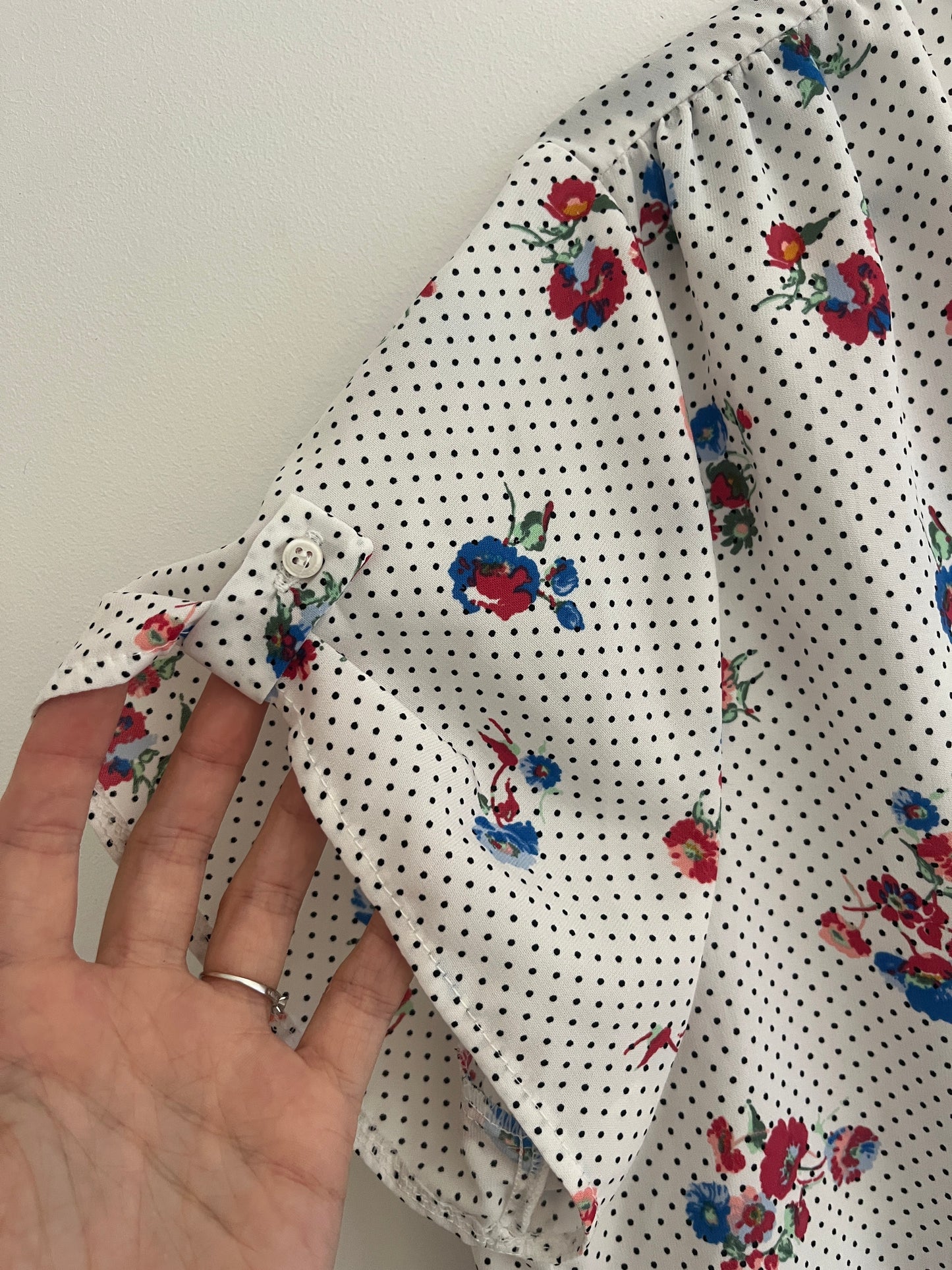 T-shirt à manches courtes fluide blanc et fleurs bleu et rose - T.4 (XL)