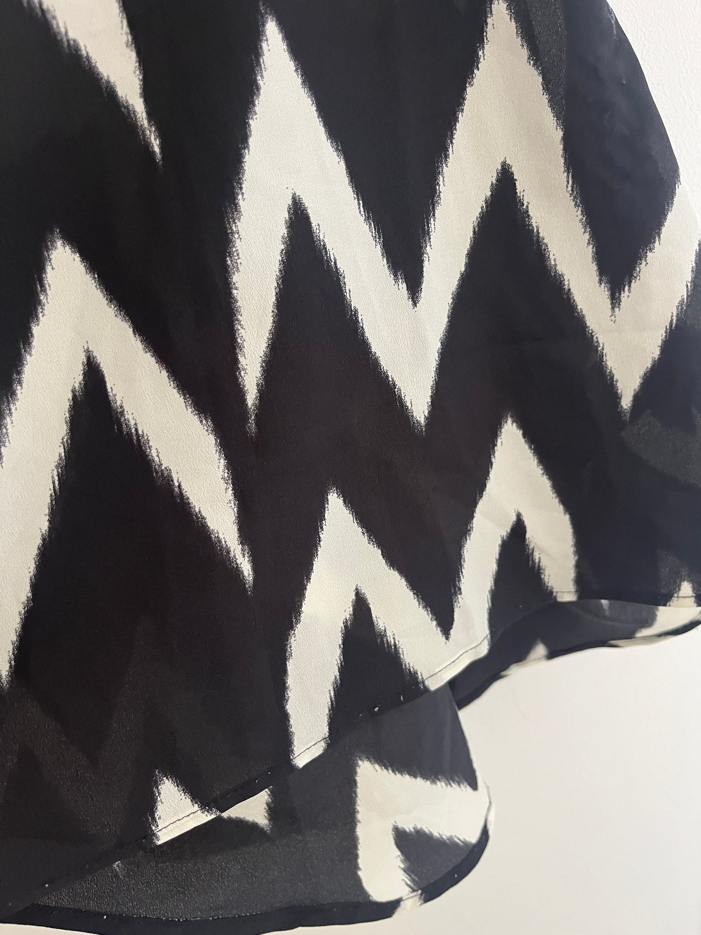 Top fluide à fines bretelles dos nu et croisé H&M - 36