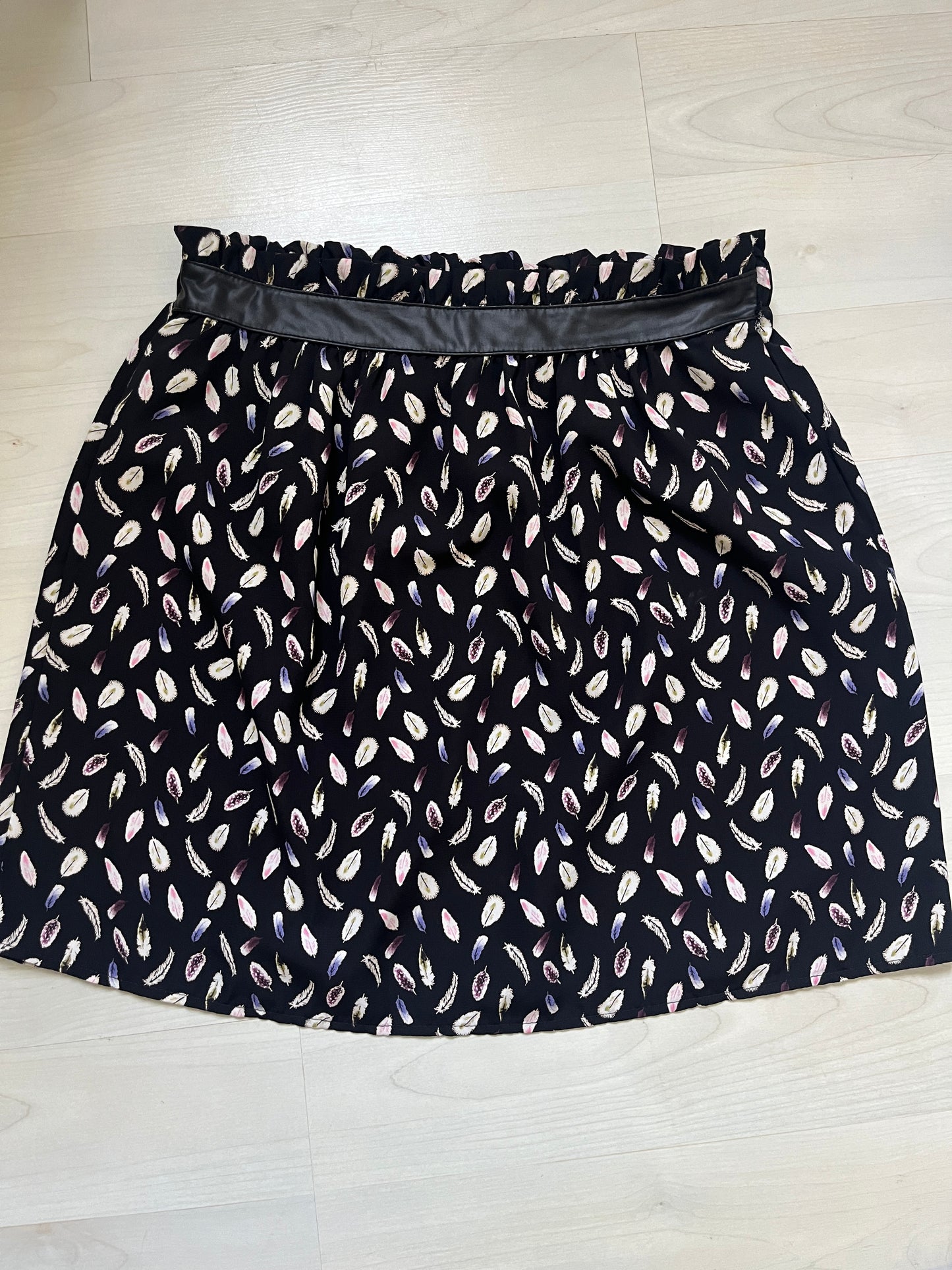 Jupe noire motifs plumes Cache Cache - S/M