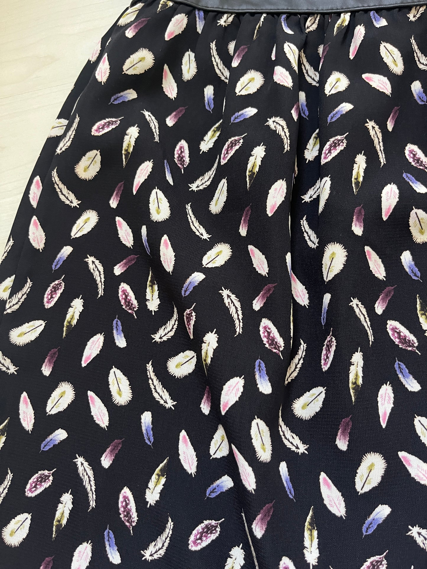 Jupe noire motifs plumes Cache Cache - S/M