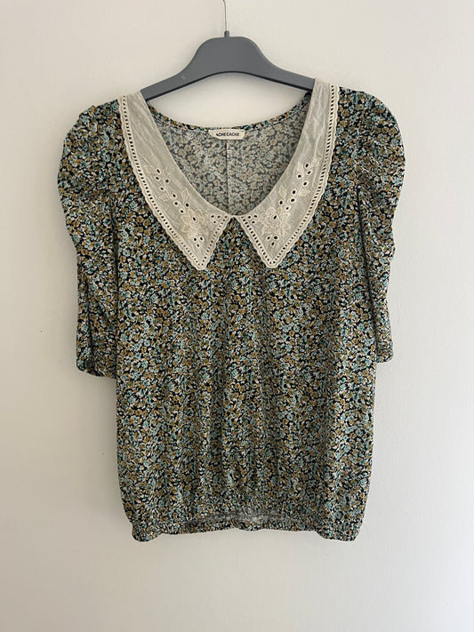T-shirt à manches courtes motifs fleurs et col Claudine dentelle - M/L