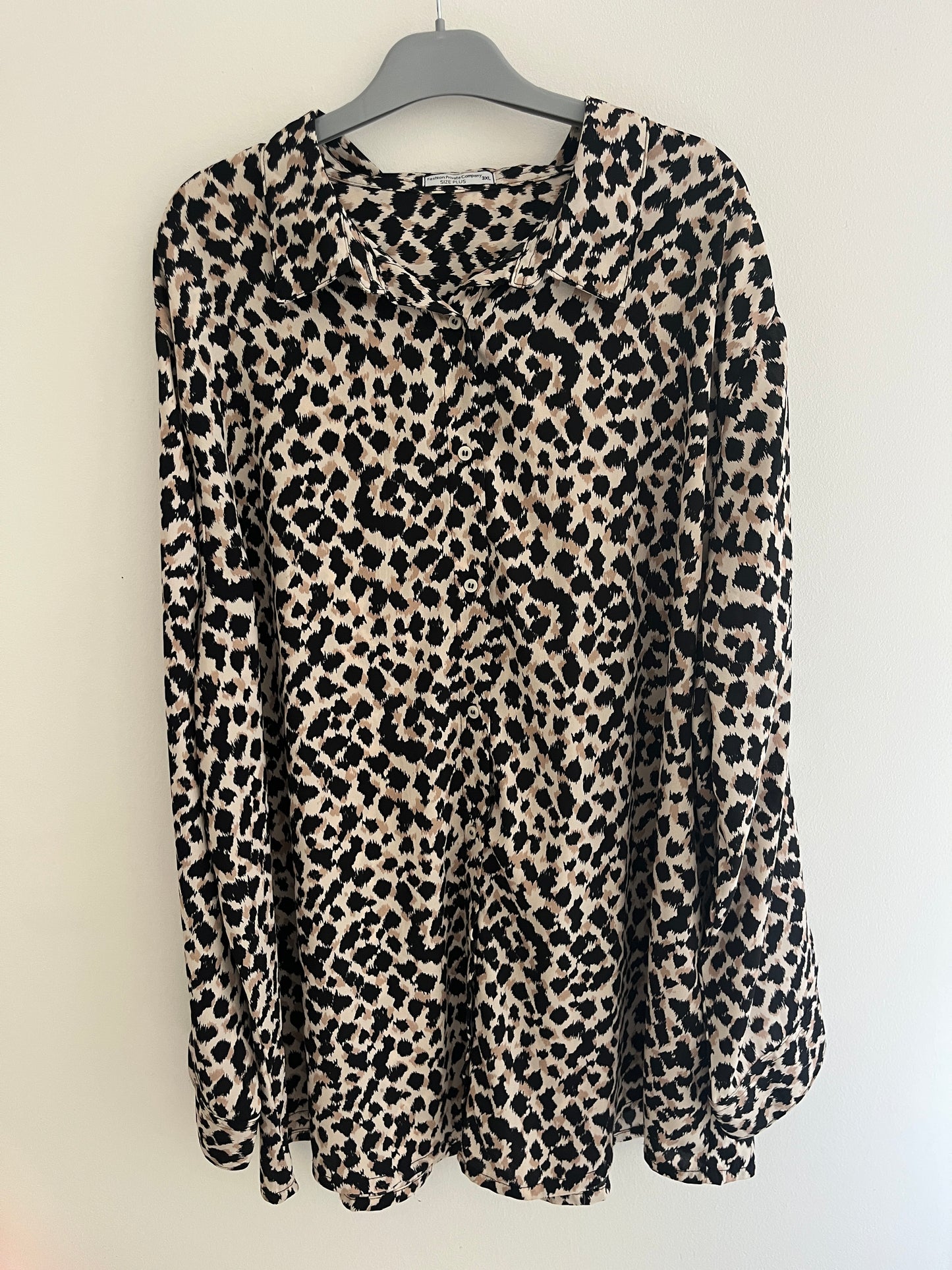 Robe courte à manches longues motif léopard FPC - 3XL