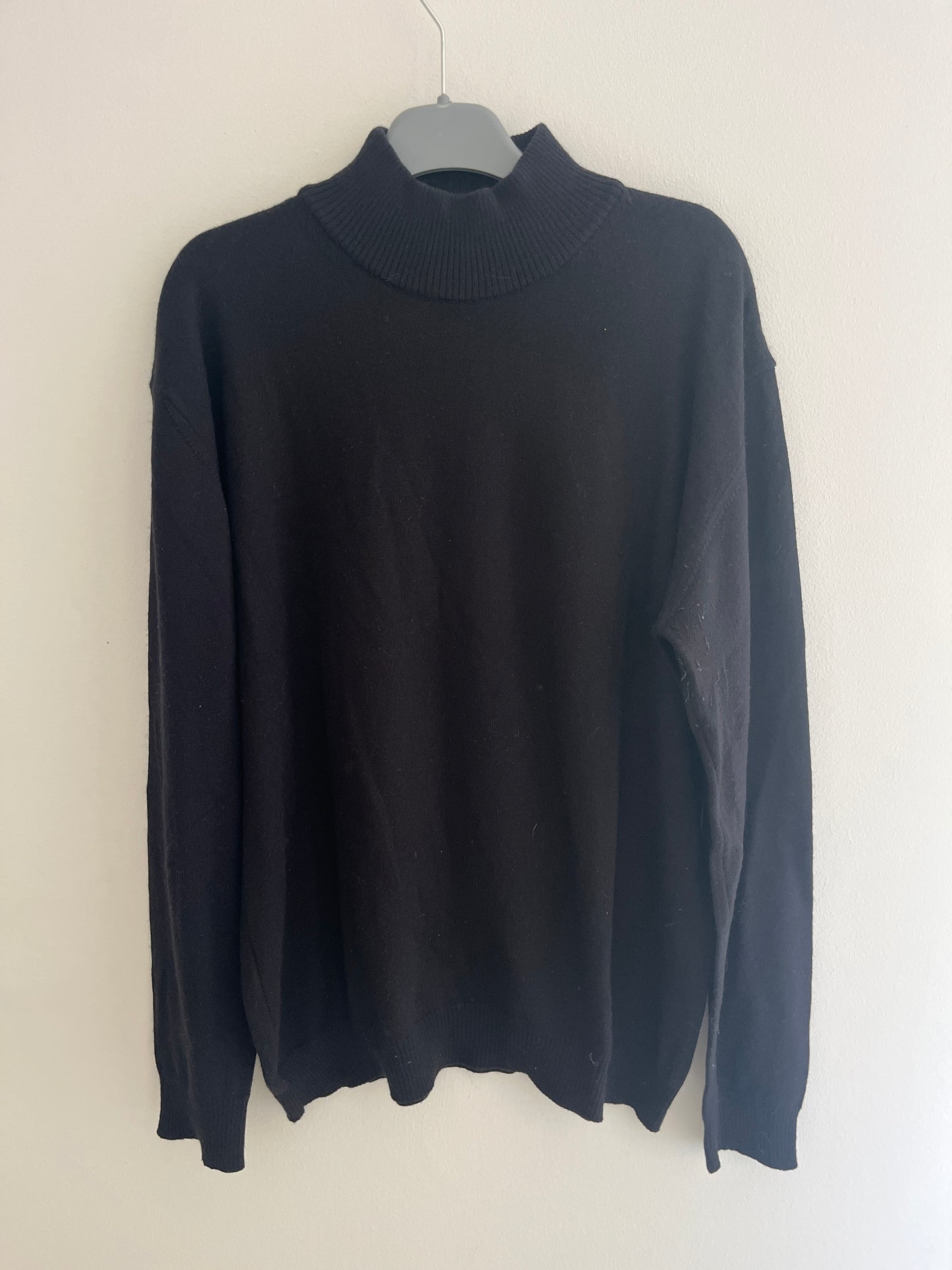 Pull en maille noir avec col roulé Armand Thiery - XL