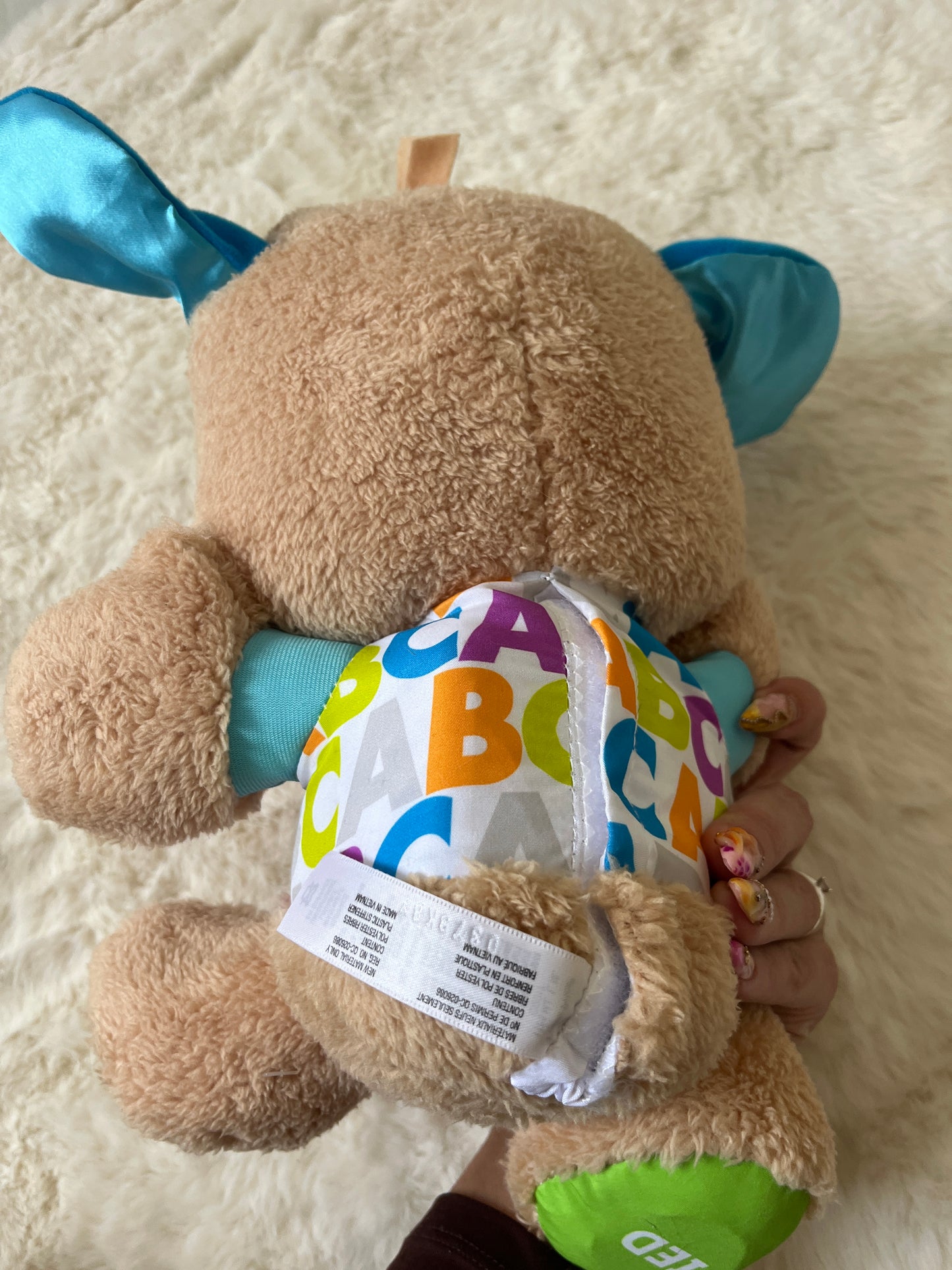 Peluche d’activités interactives et musicales Puppy FisherPrice