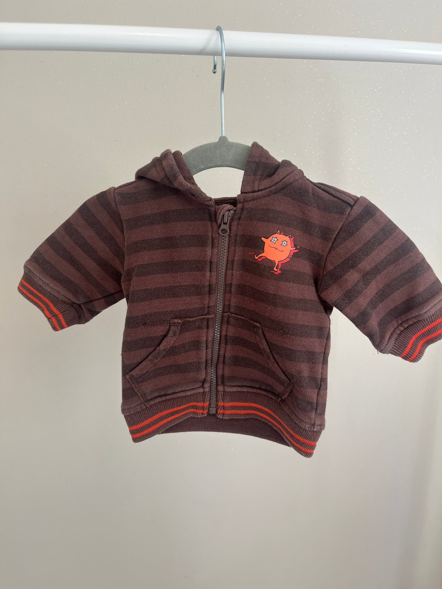 Gilet à capuche zippé marron - 1 mois