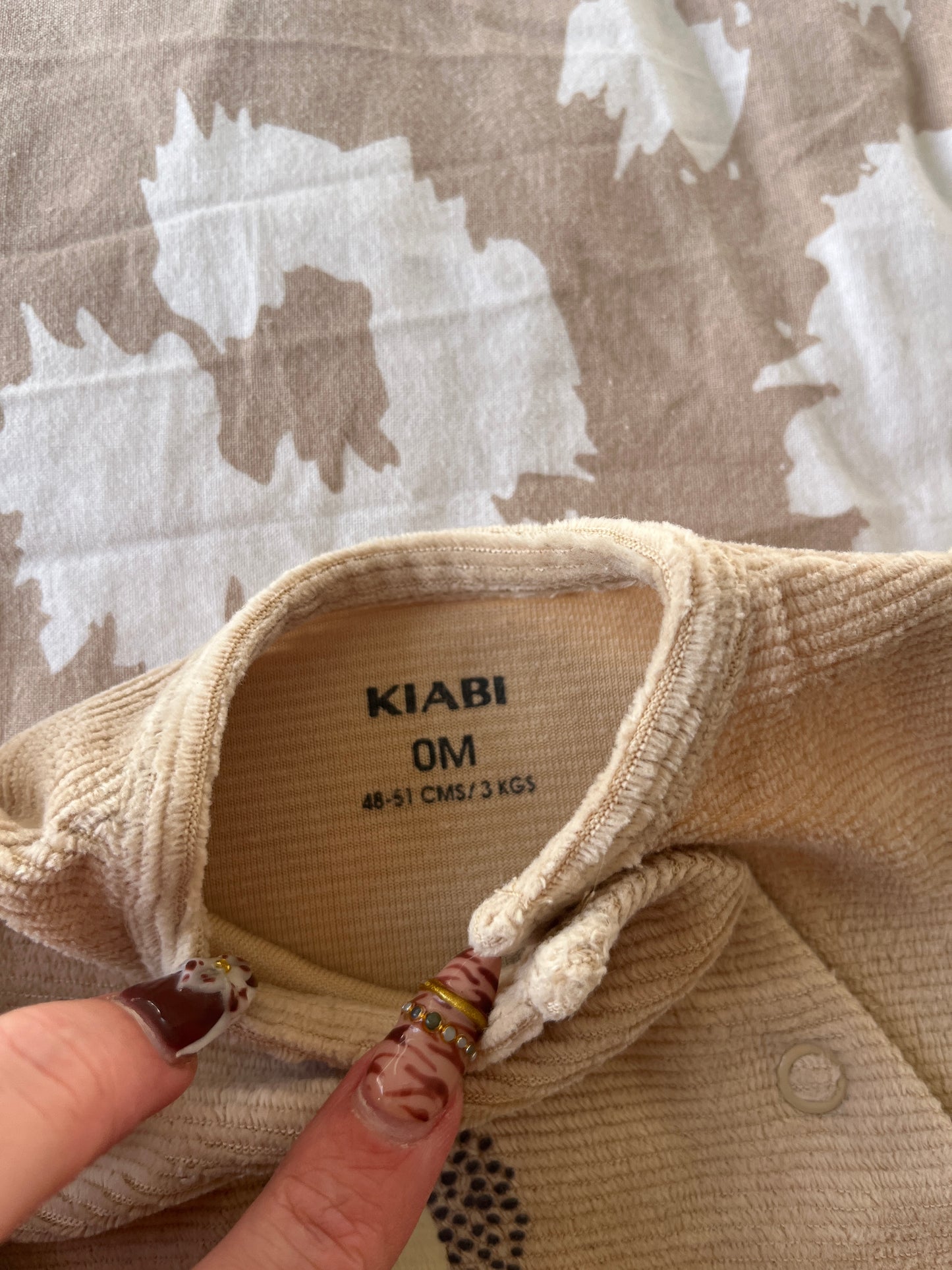 Brassière en velours hérisson beige - 0 mois