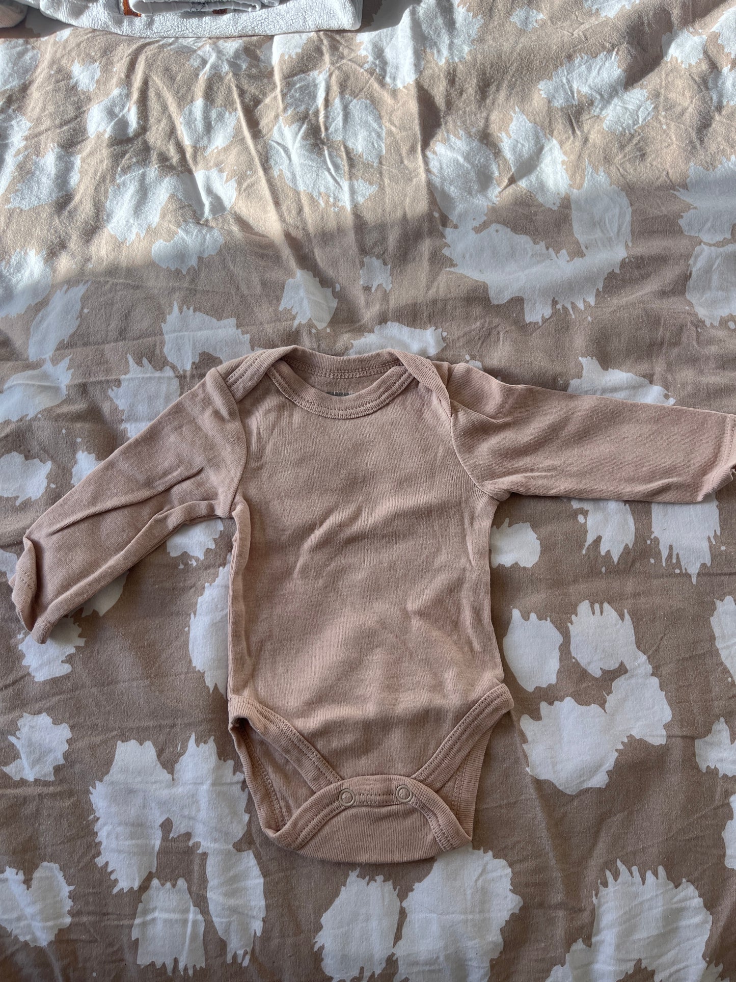 Body manches longues uni beige - naissance