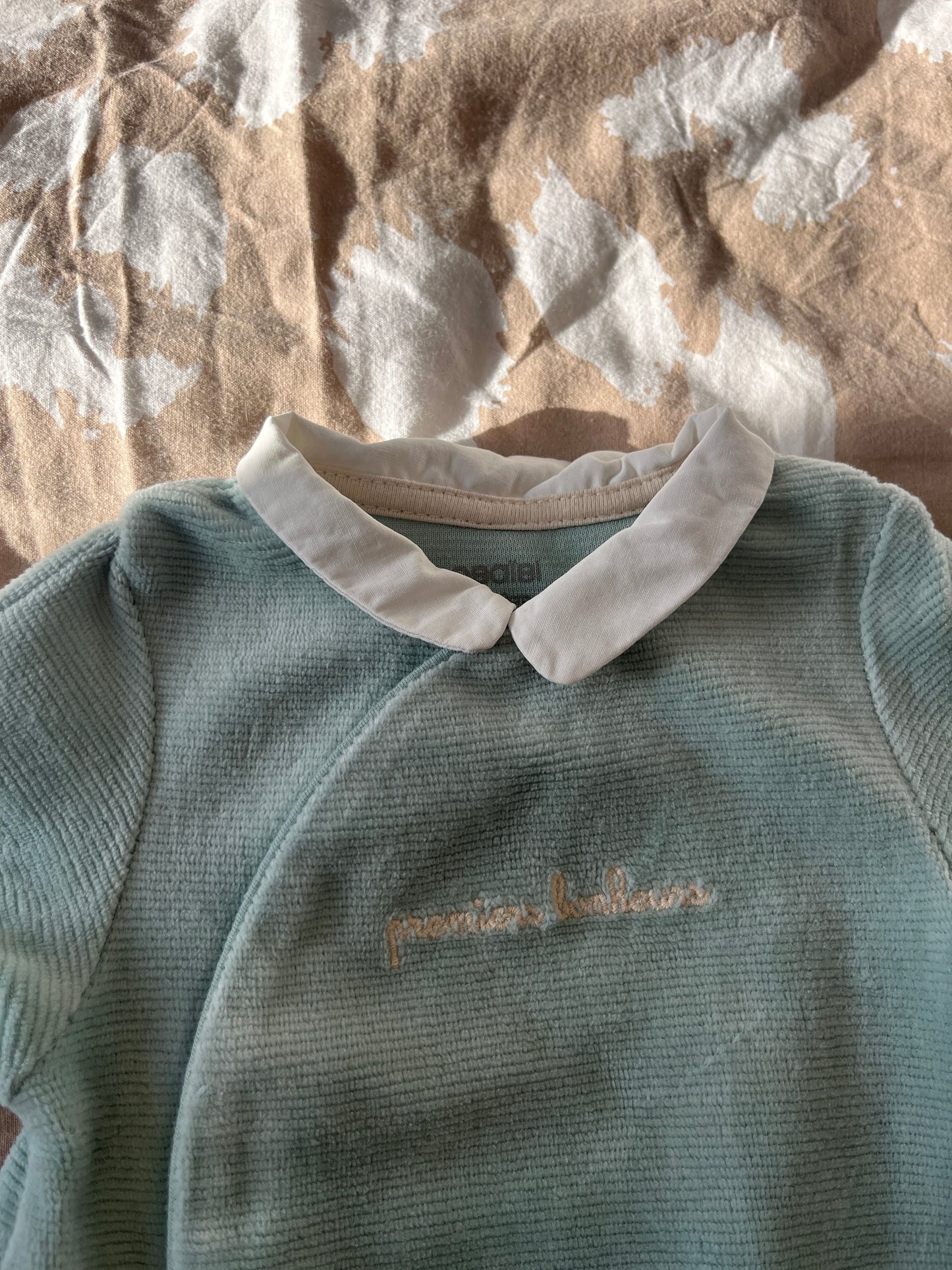 Pyjama en velours vert sauge avec col Claudine - 0 mois