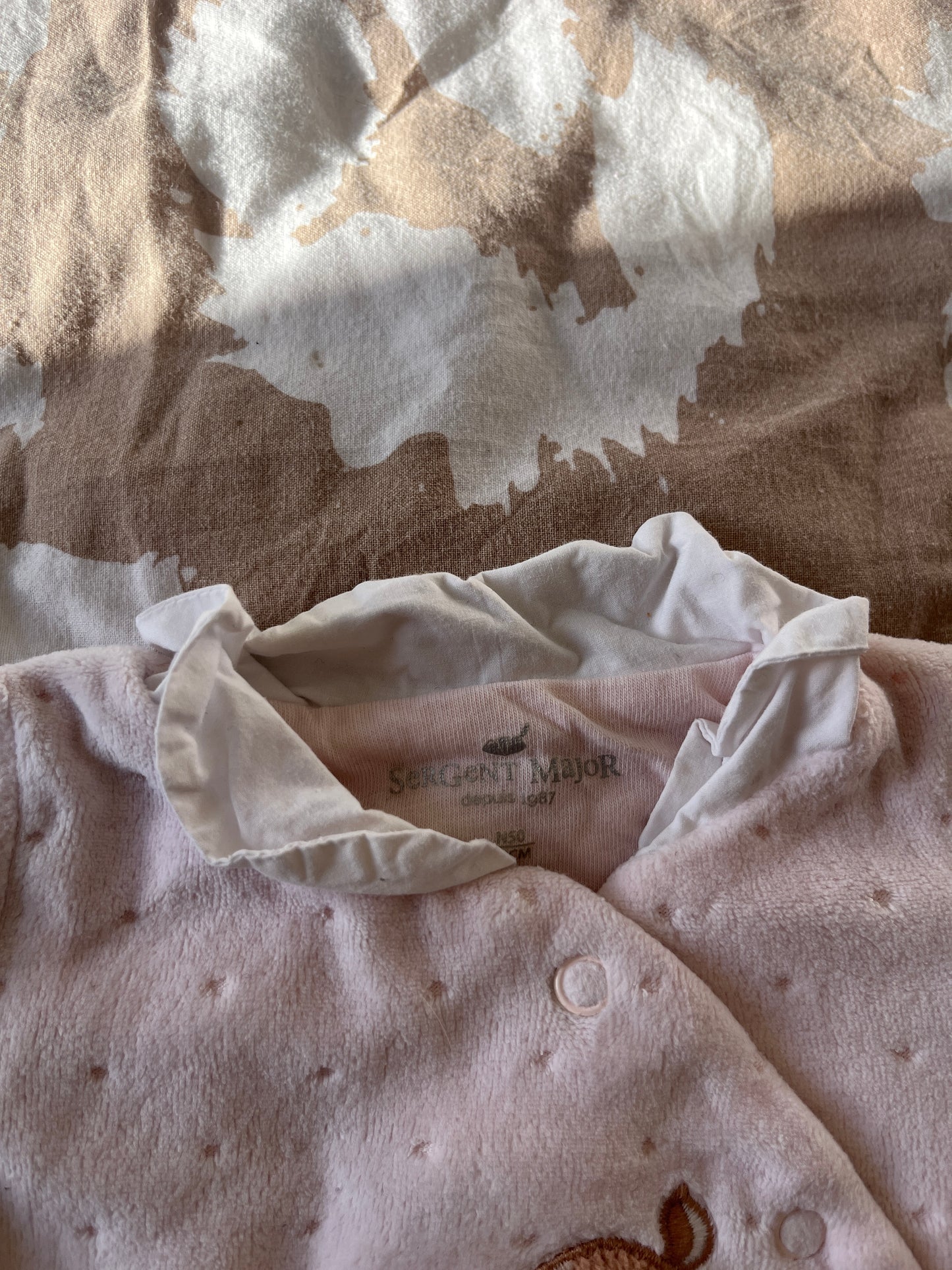 Brassière en velours rose pale Sergent Major - naissance (50 cm)