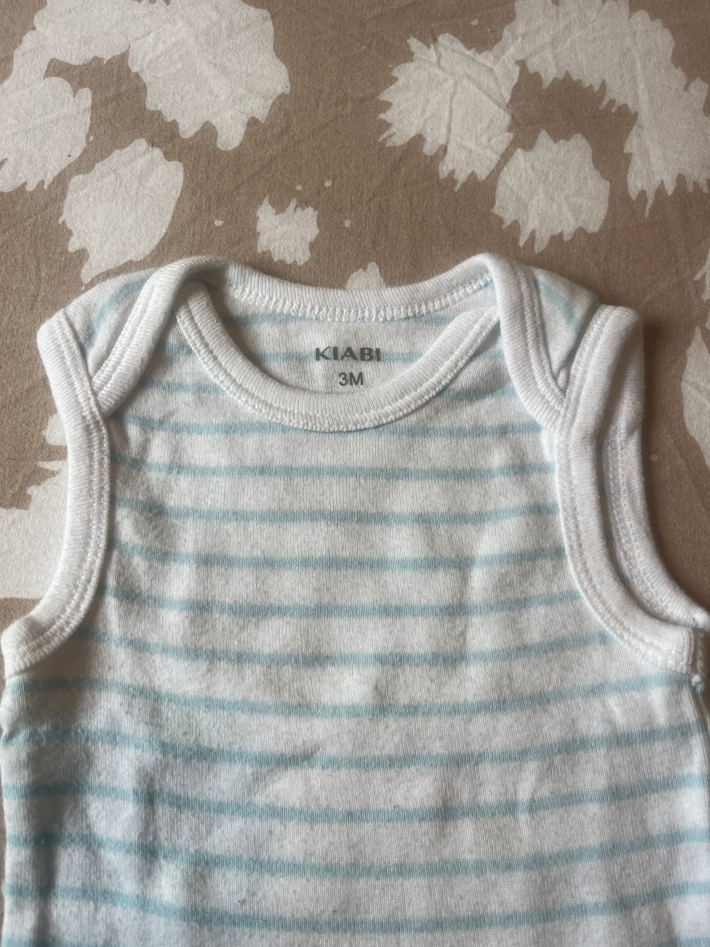 Body sans manches blanc rayé bleu clair - 3 mois