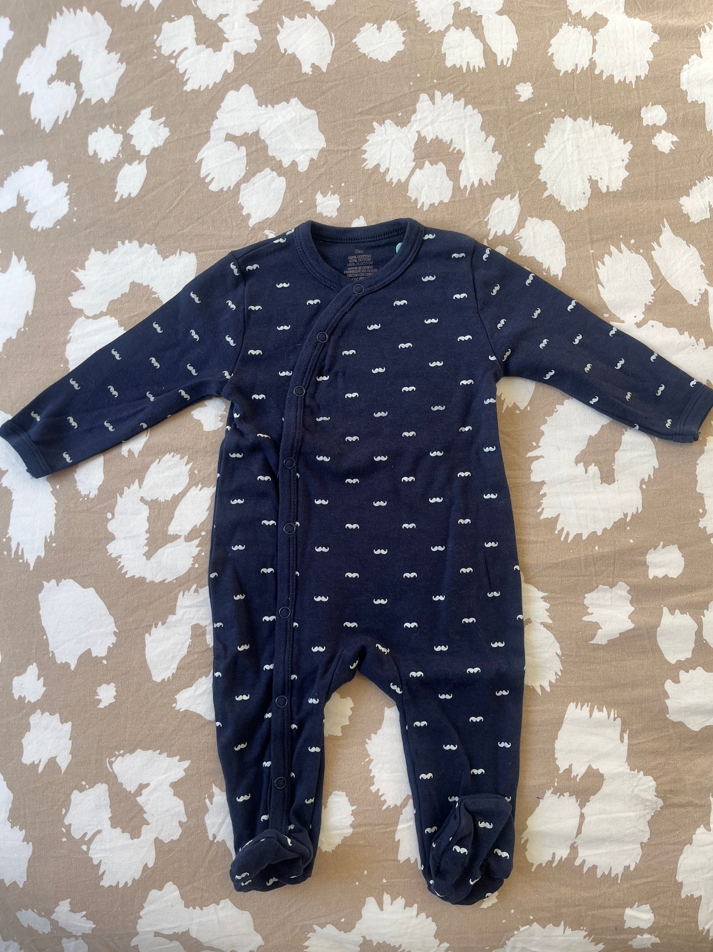 Pyjama léger bleu marine avec moustaches - 3 mois
