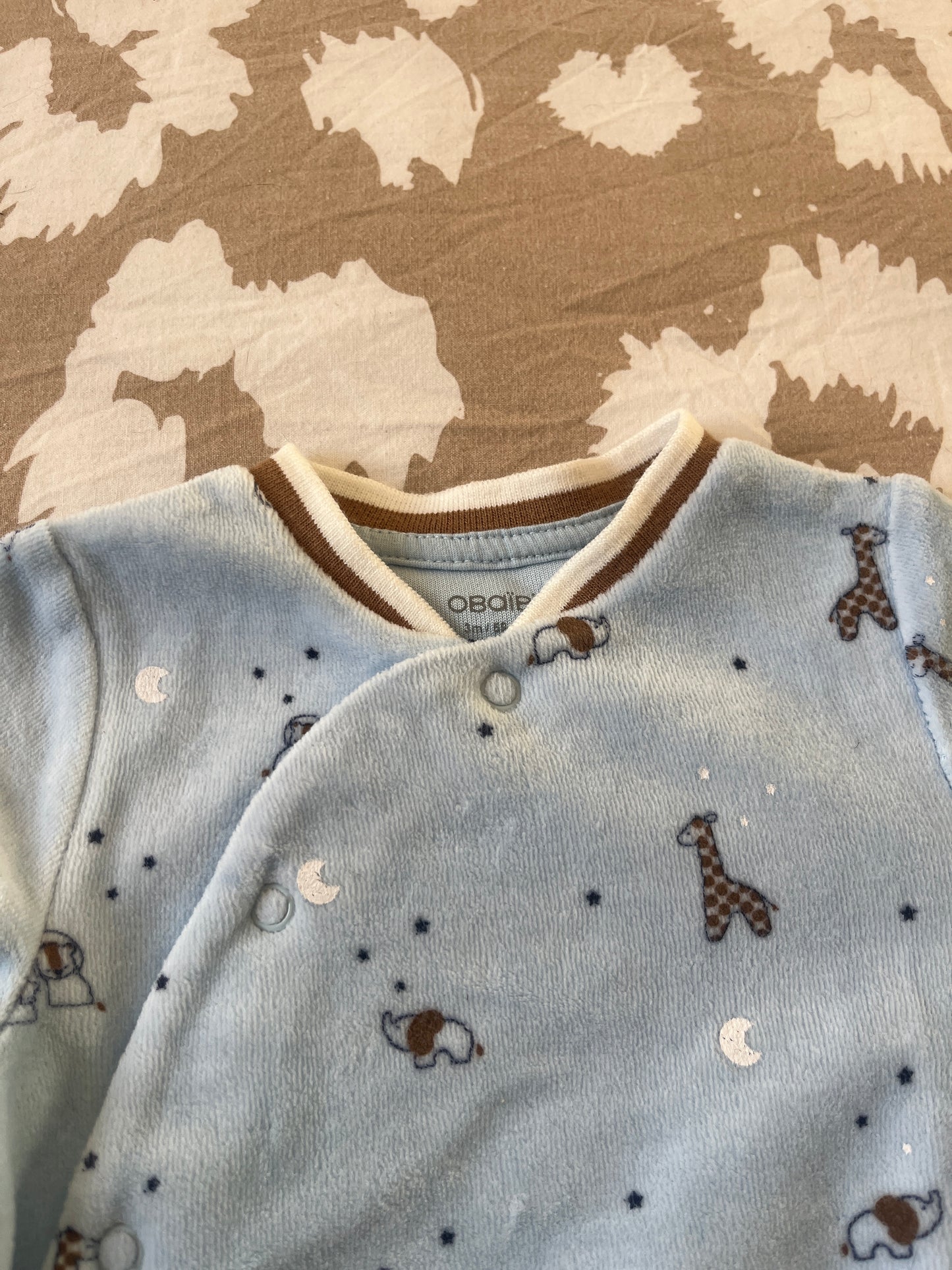 Pyjama en velours bleu avec animaux - 3 mois