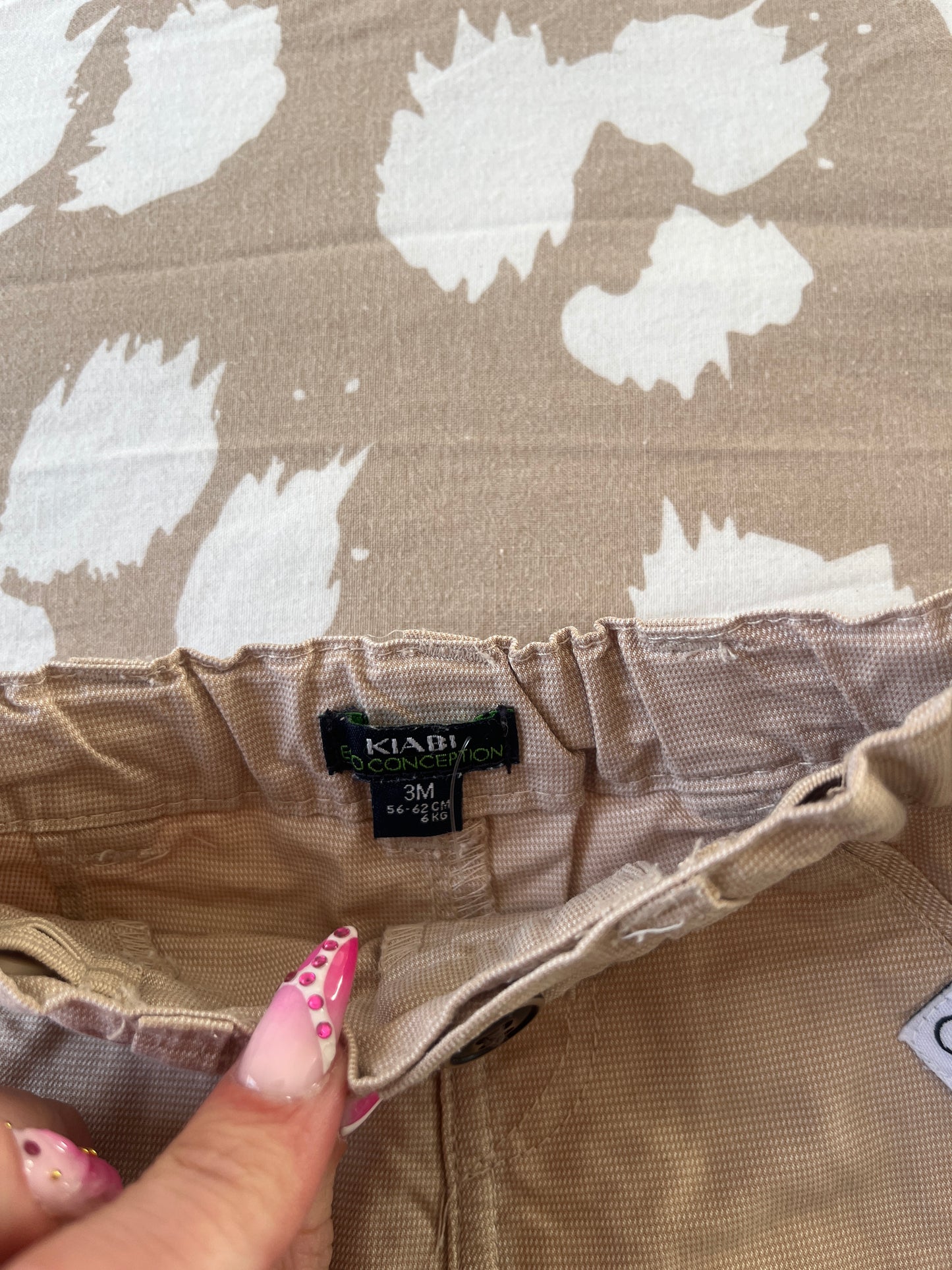 Short beige sans poches et petit vélo - 3 mois