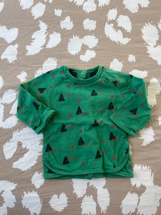T-shirt à manches longues vert avec triangles et ronds - 3 mois