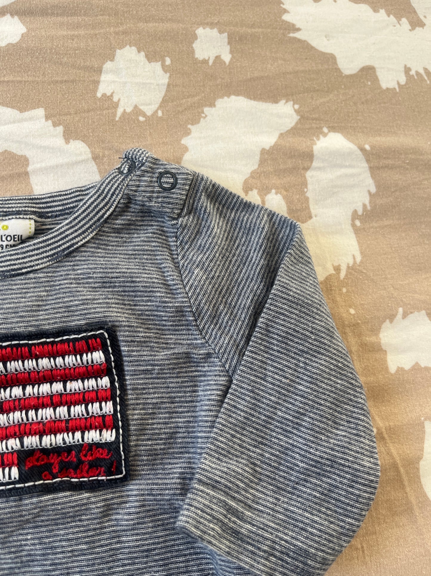 T-shirt à manches longues bleu avec drapeau - 3 mois