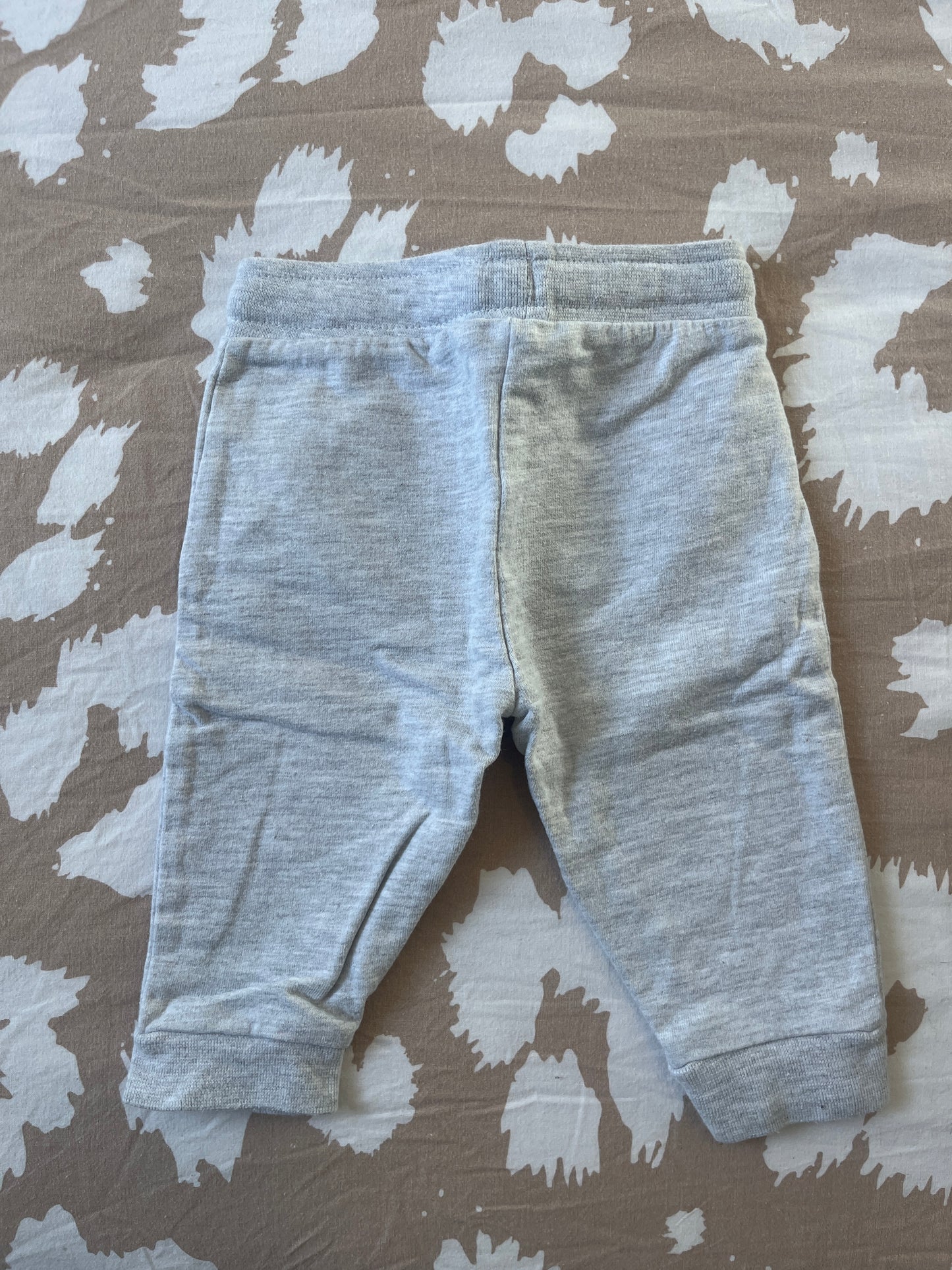 Jogging gris sans poches - 4/6 mois