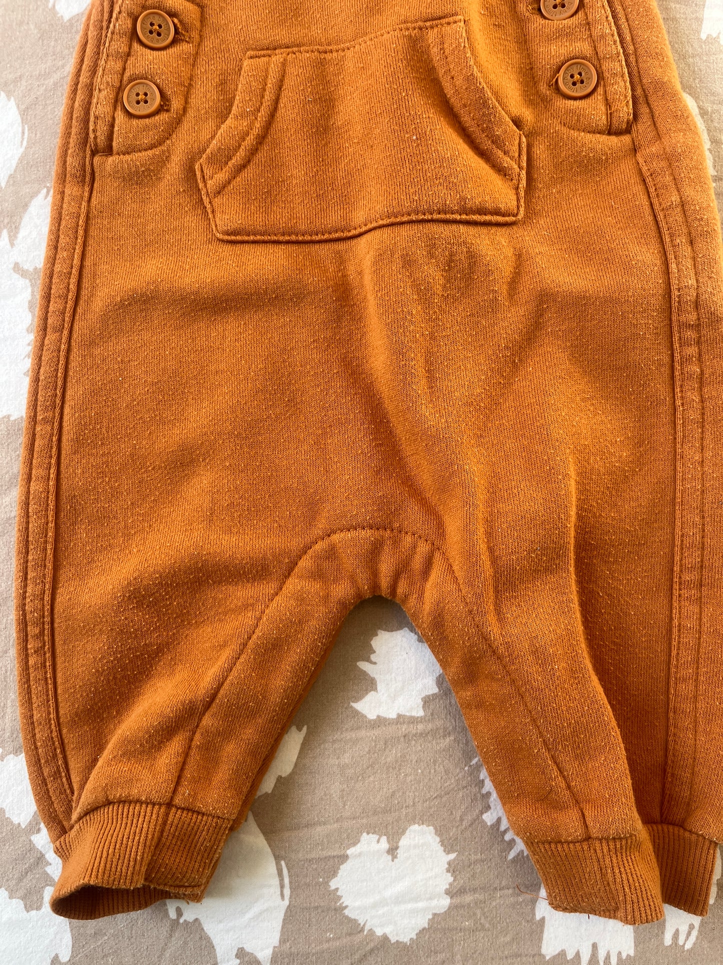 Salopette en jersey camel « Hello » - 3 mois