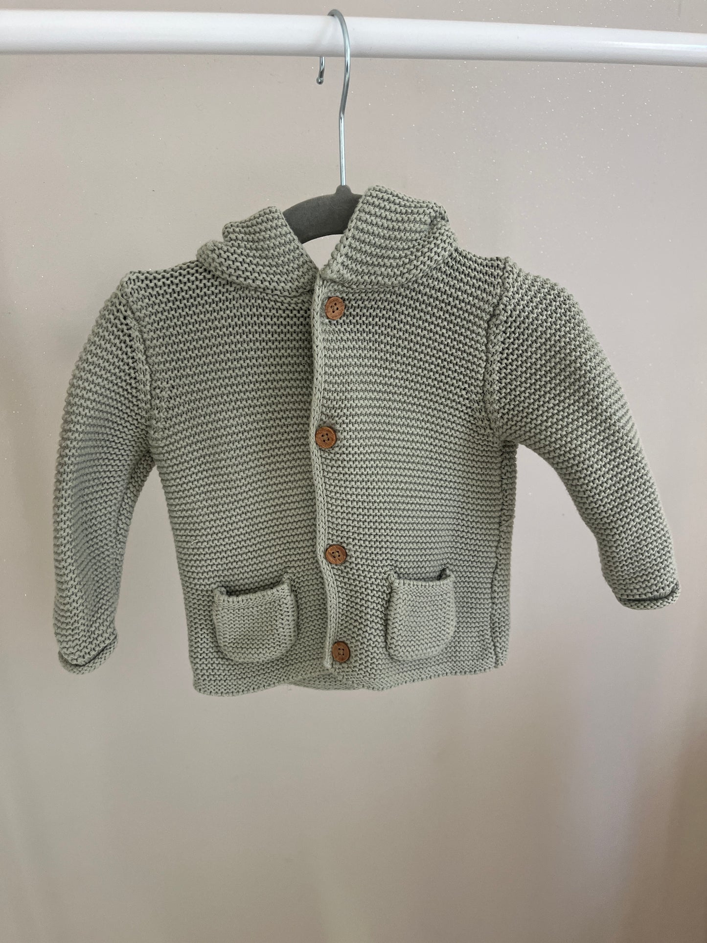 Veste en maille à manches longues vert sauge à capuche - 3/6 mois