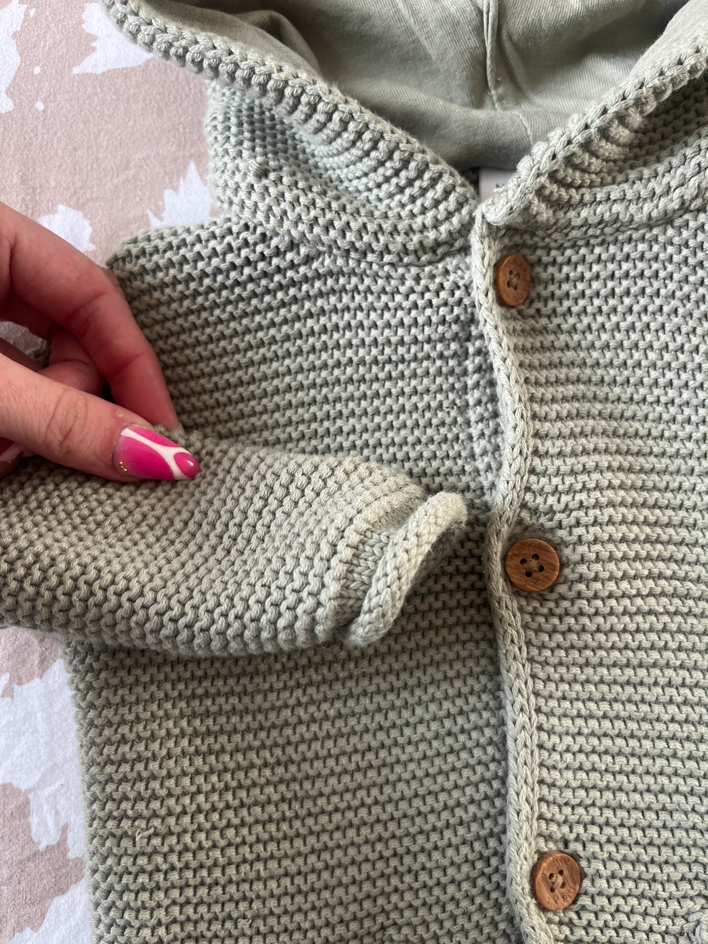 Veste en maille à manches longues vert sauge à capuche - 3/6 mois