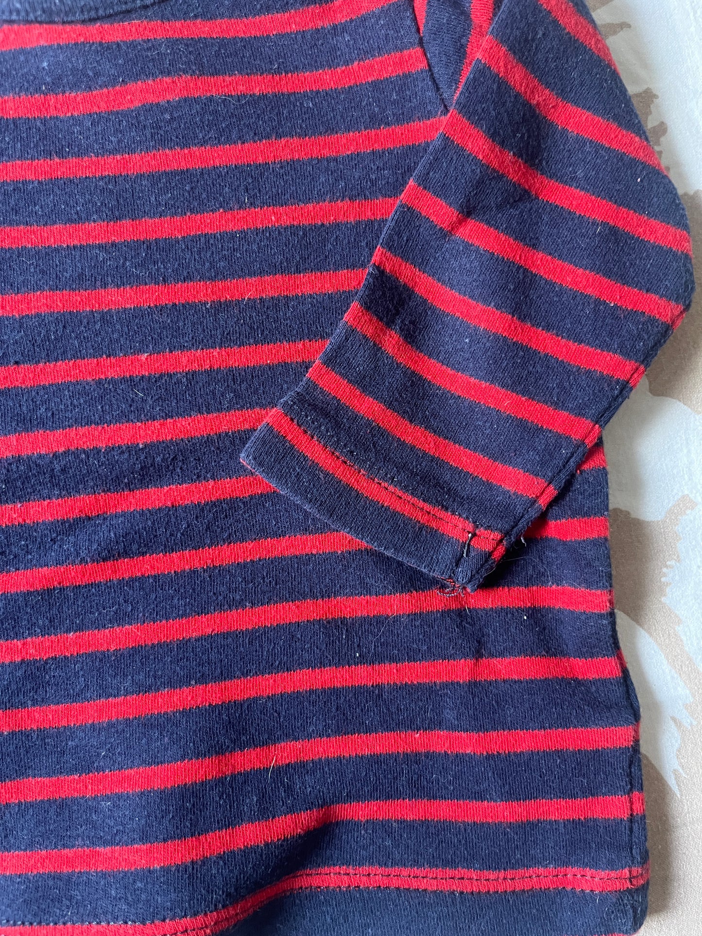 T-shirt à manches longues rayures bleues et rouges - 6 mois