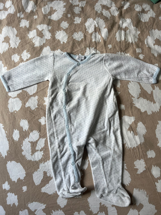 Pyjama en velours blanc avec pois bleus - 6 mois