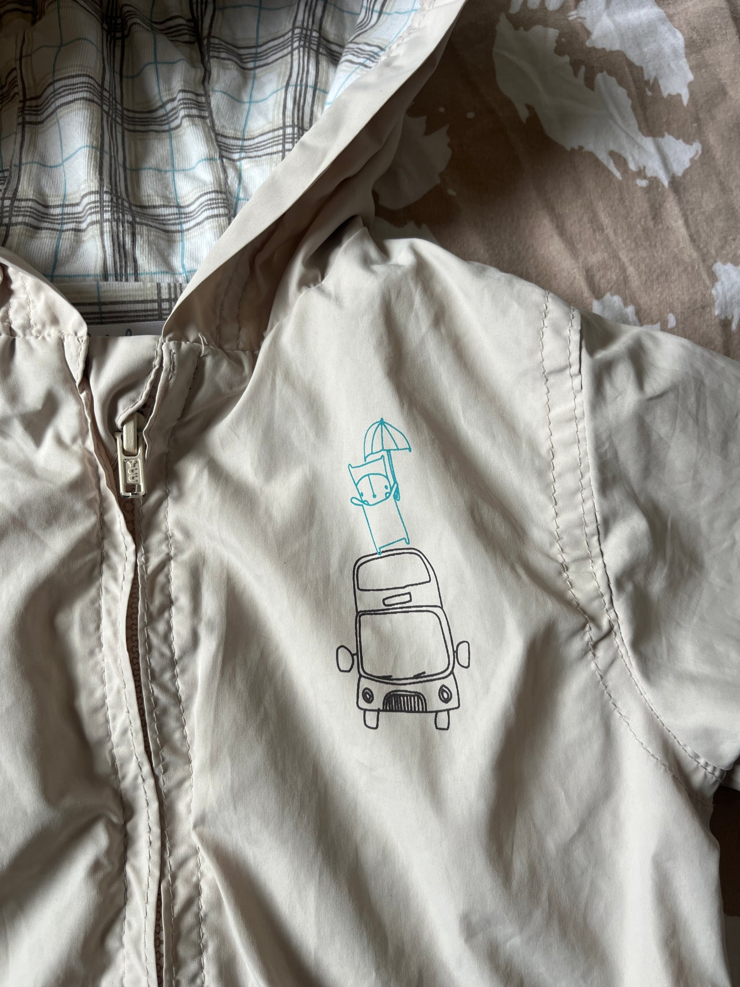 Coupe-vent imperméable à capuche beige - 6 mois
