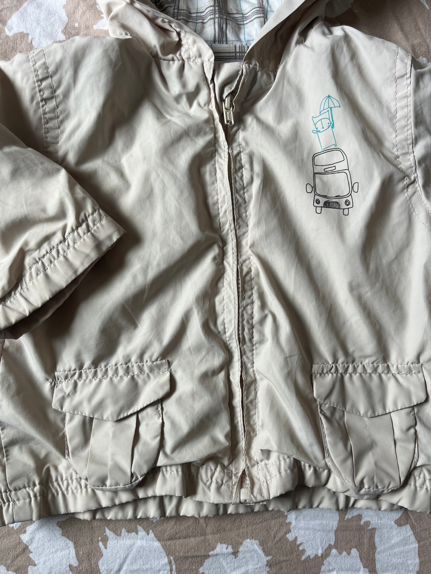 Coupe-vent imperméable à capuche beige - 6 mois