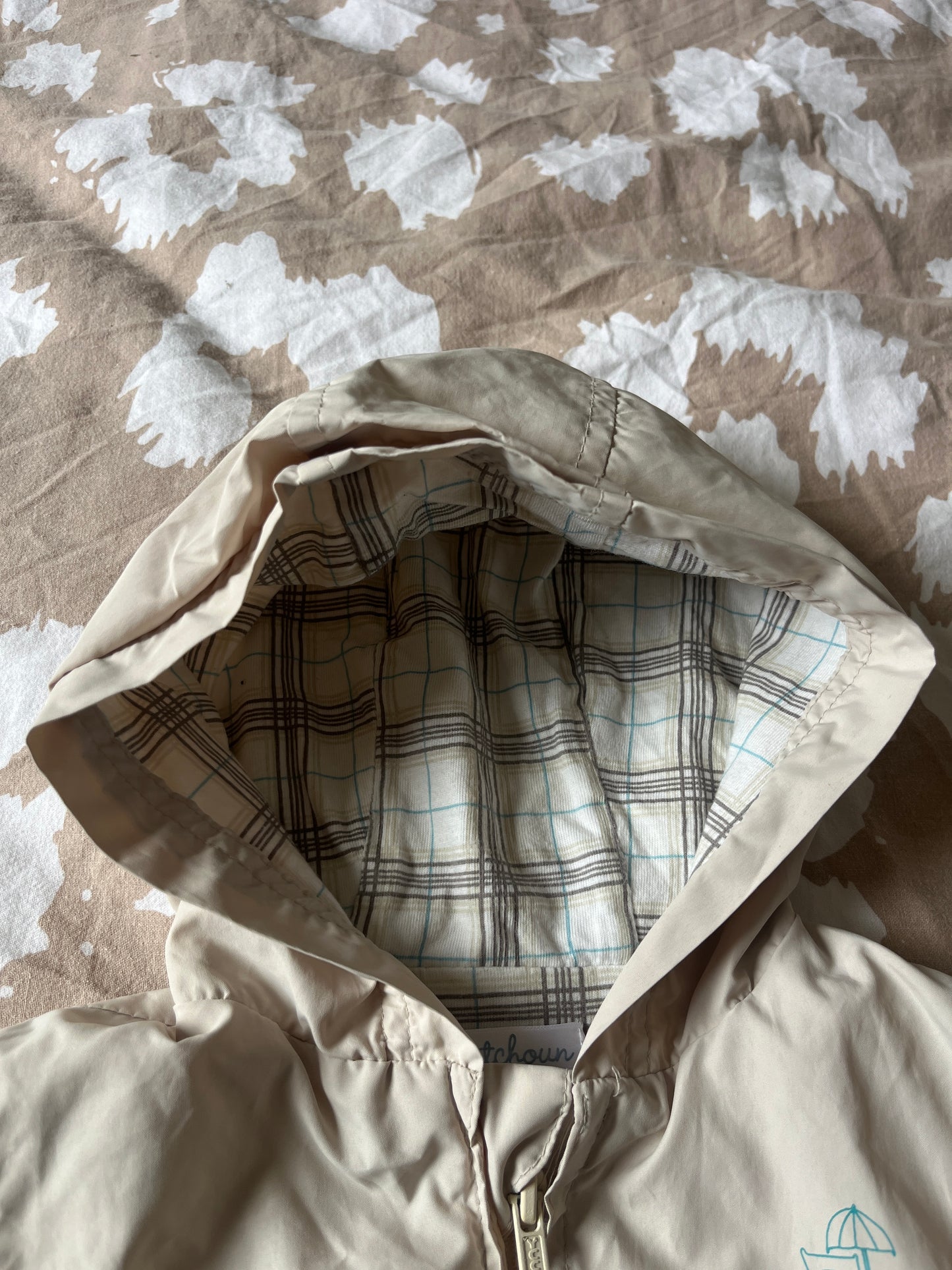 Coupe-vent imperméable à capuche beige - 6 mois