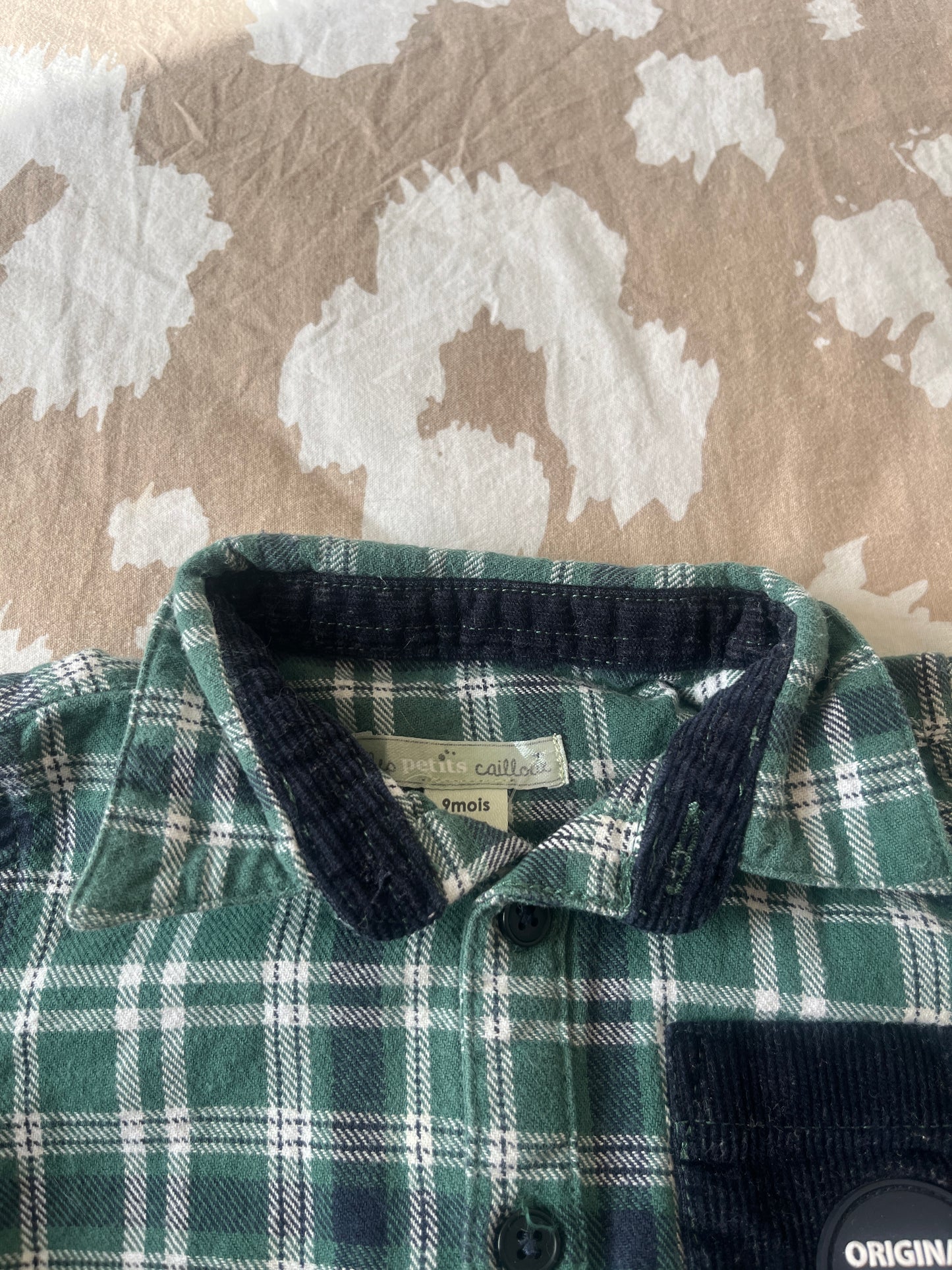 Chemise à manches longues verte à carreaux - 9 mois