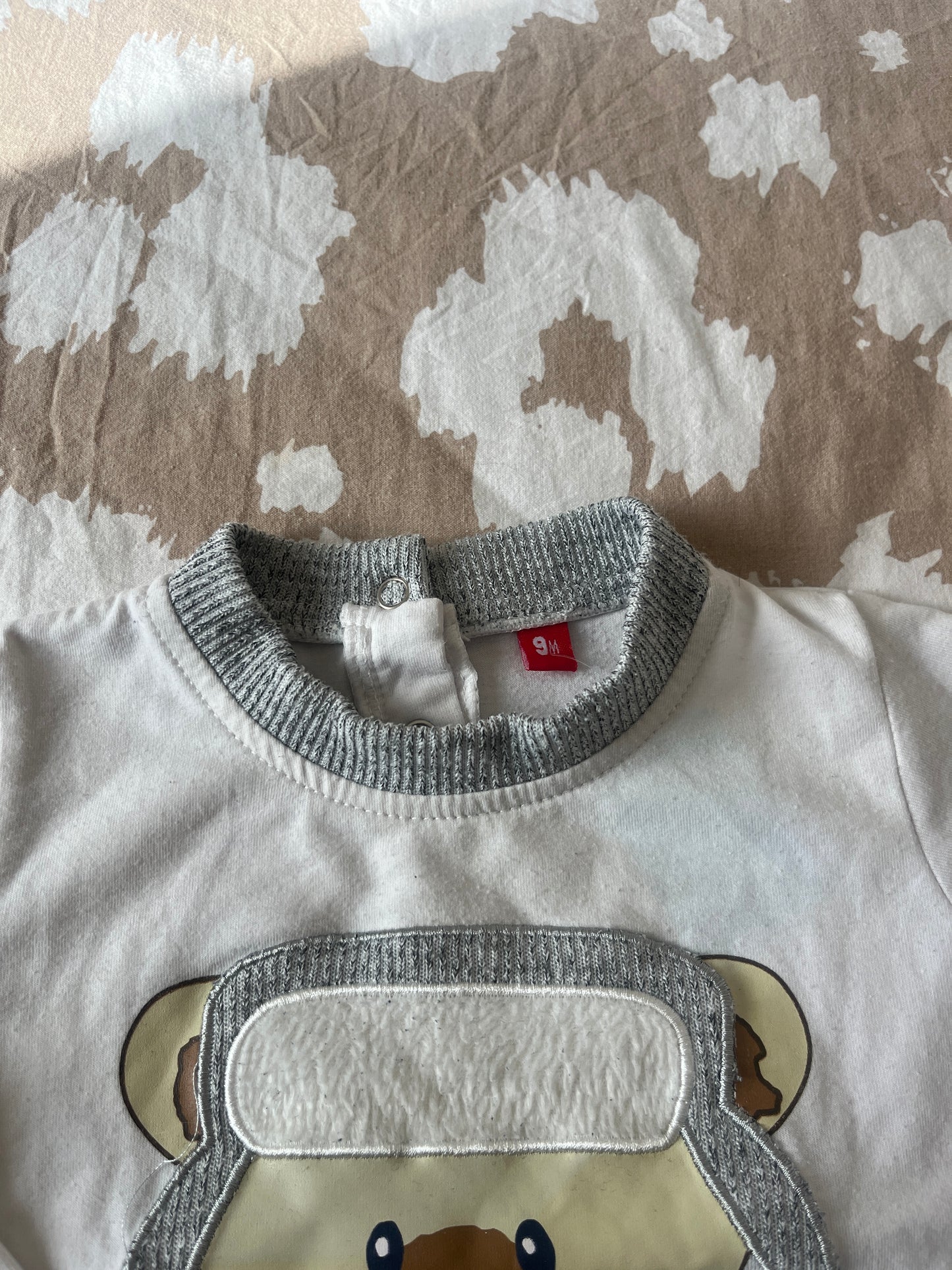 T-shirt à manches longues avec tête de chien « Little children » - 9 mois