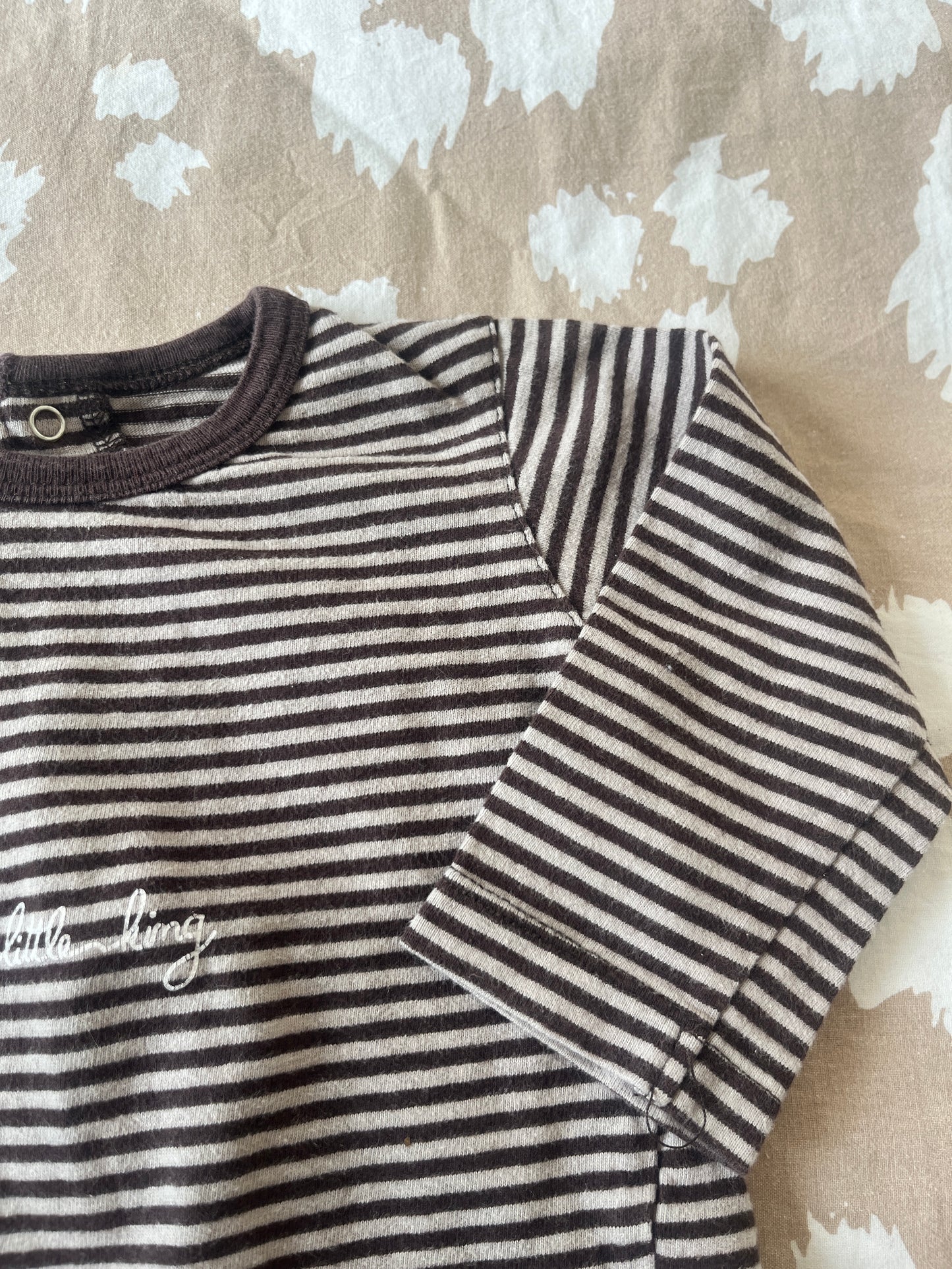 T-shirt à manches longues marron rayé « Little King » - 9 mois