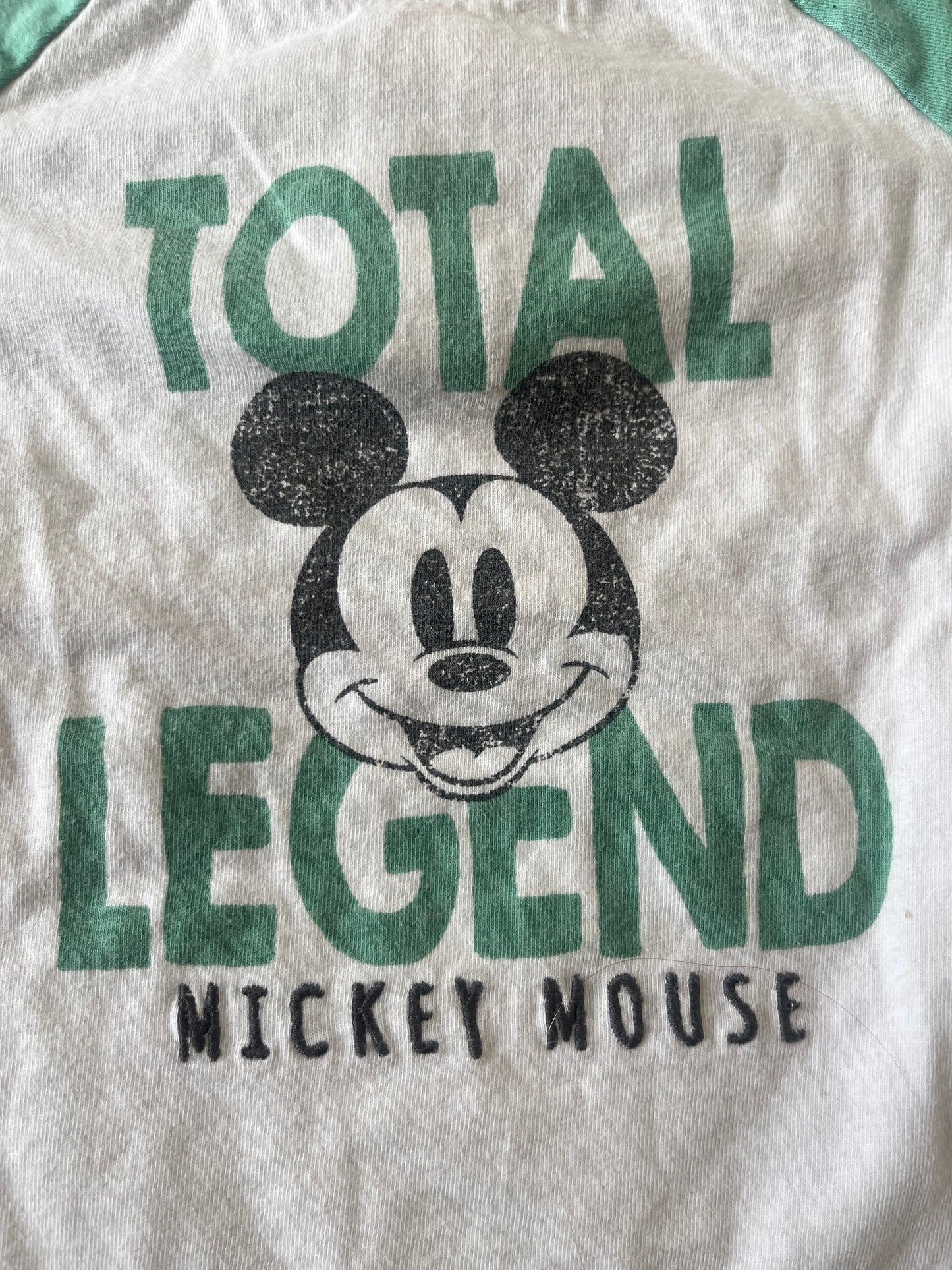 T-shirt à manches courtes bicolore vert Mickey - 12 mois