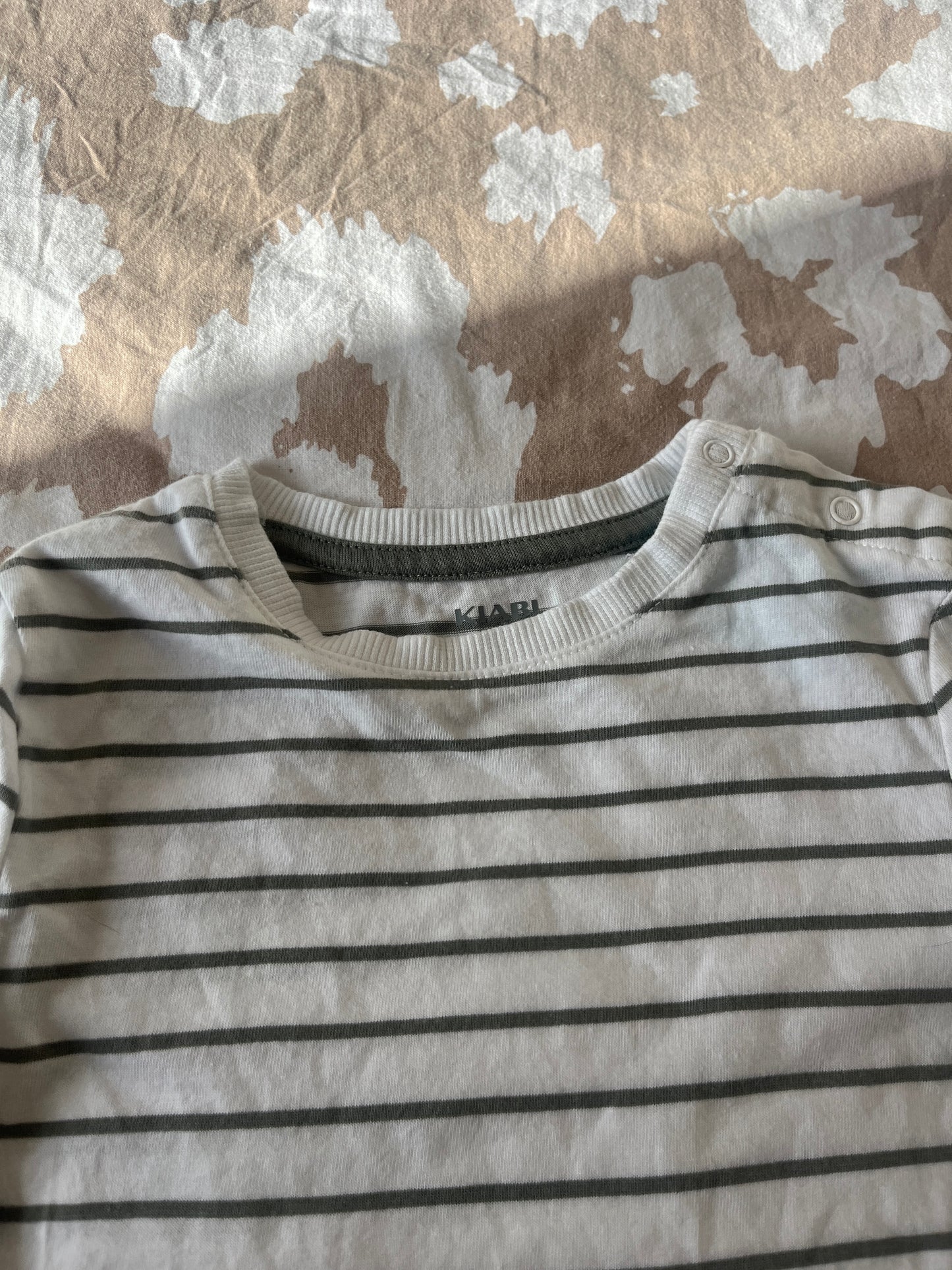 Ensemble t-shirt à manches courtes + salopette - 18 mois