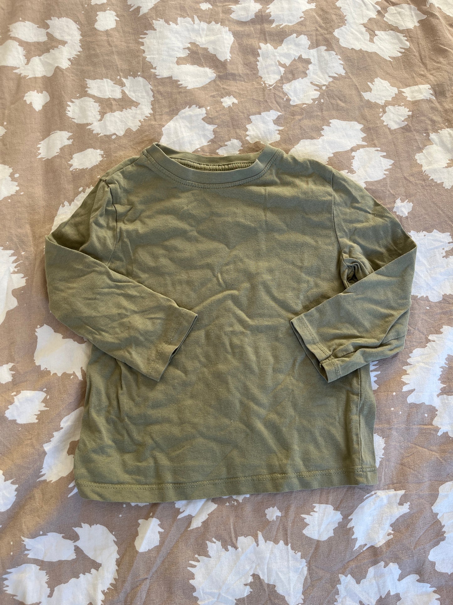 T-shirt à manches longues kaki Primark - 2/3 ans (98cm)