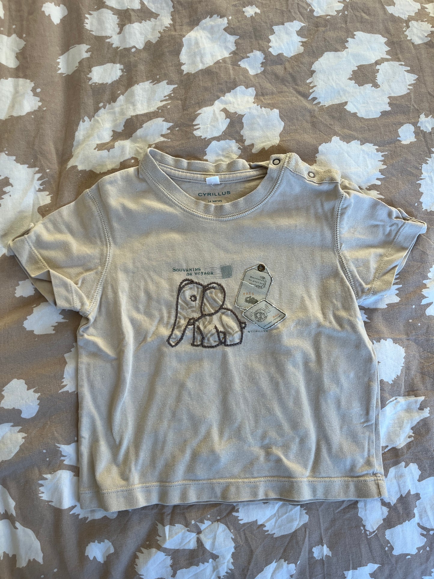 T-shirt à manches courtes beige motif éléphant vintage Cyrillus - 24 mois