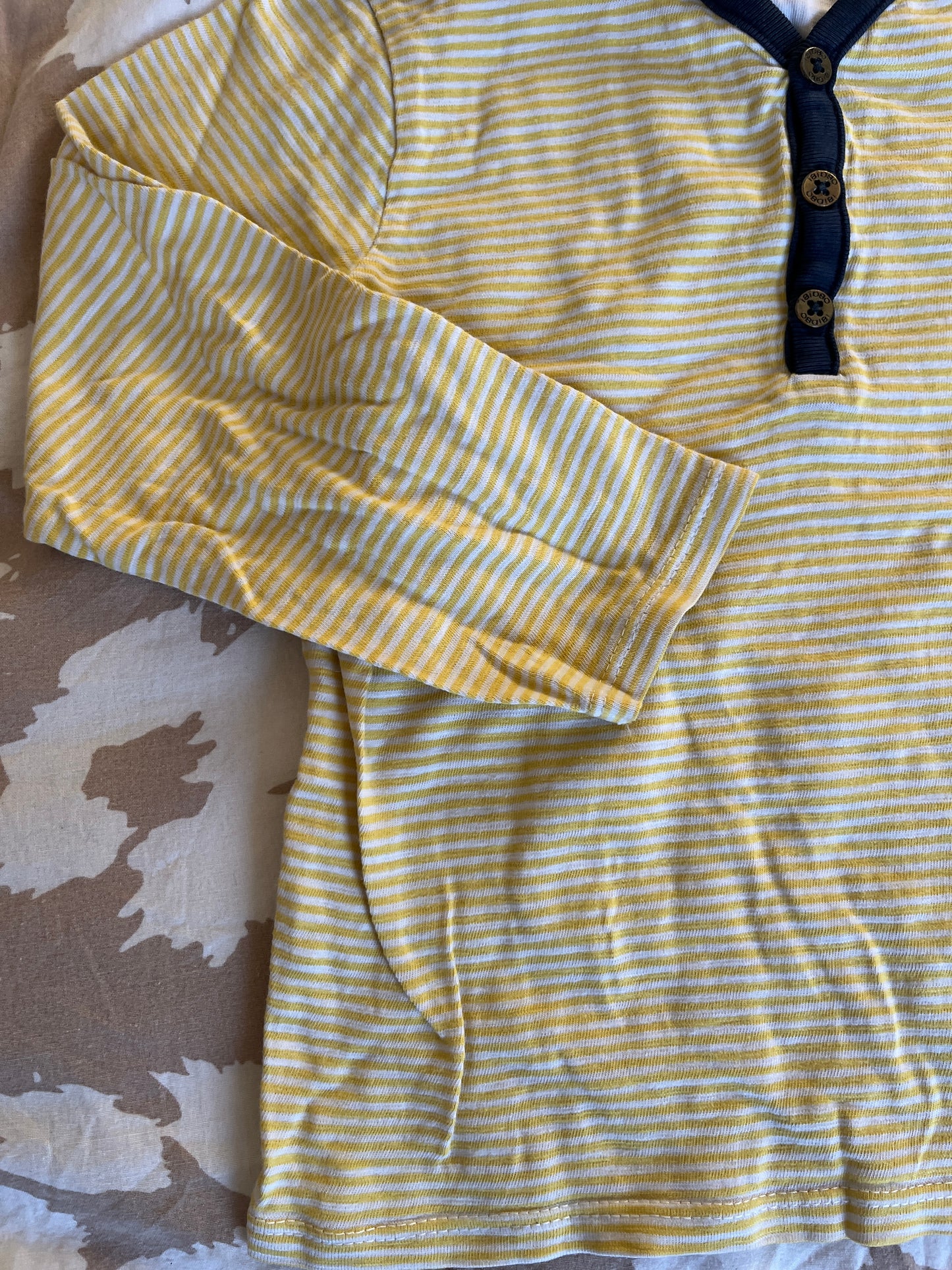 T-shirt à manches longues jaune et blanc cache cœur - 36 mois