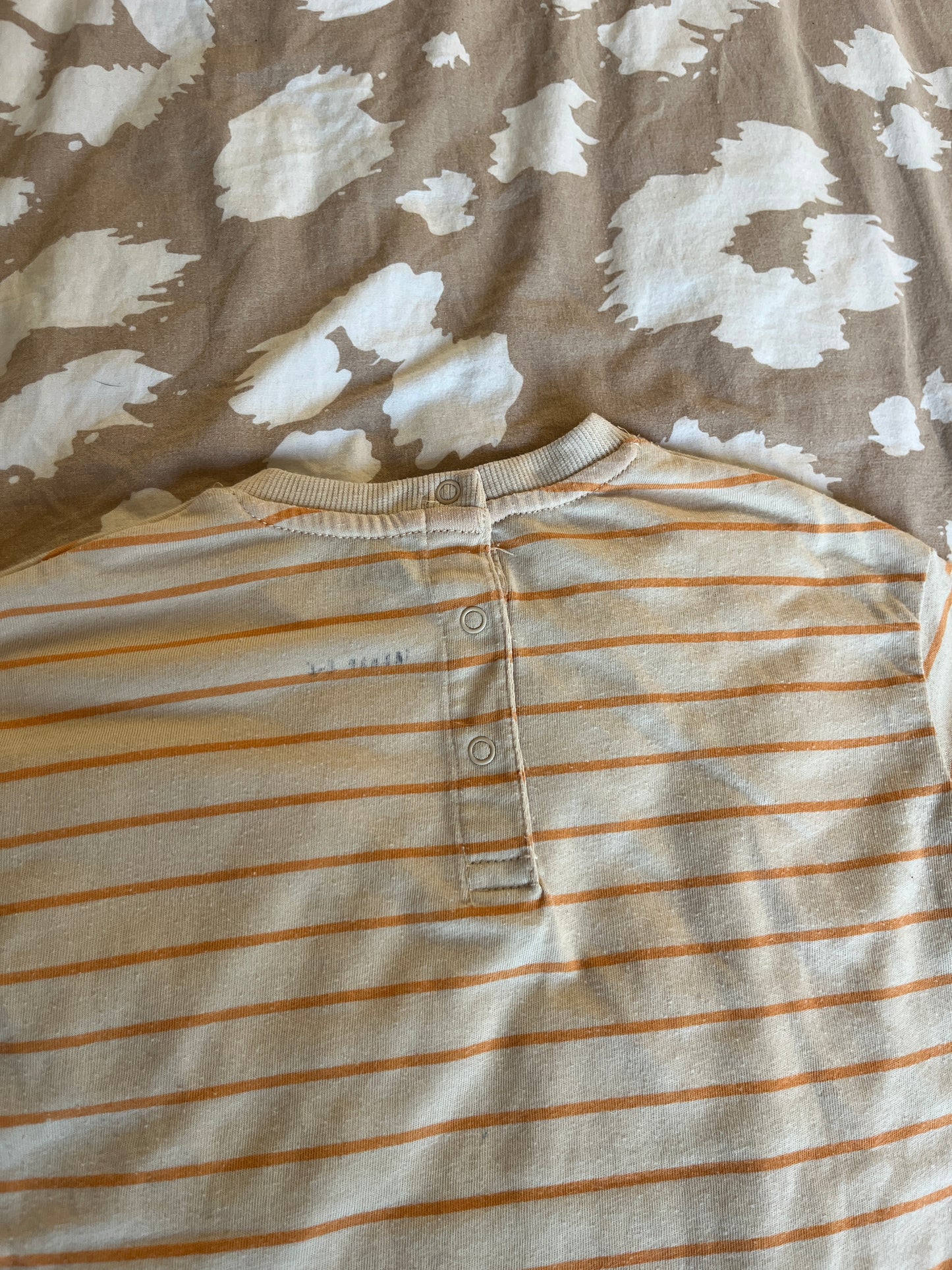 T-shirt à manches courtes beige à rayures orange - 36 mois