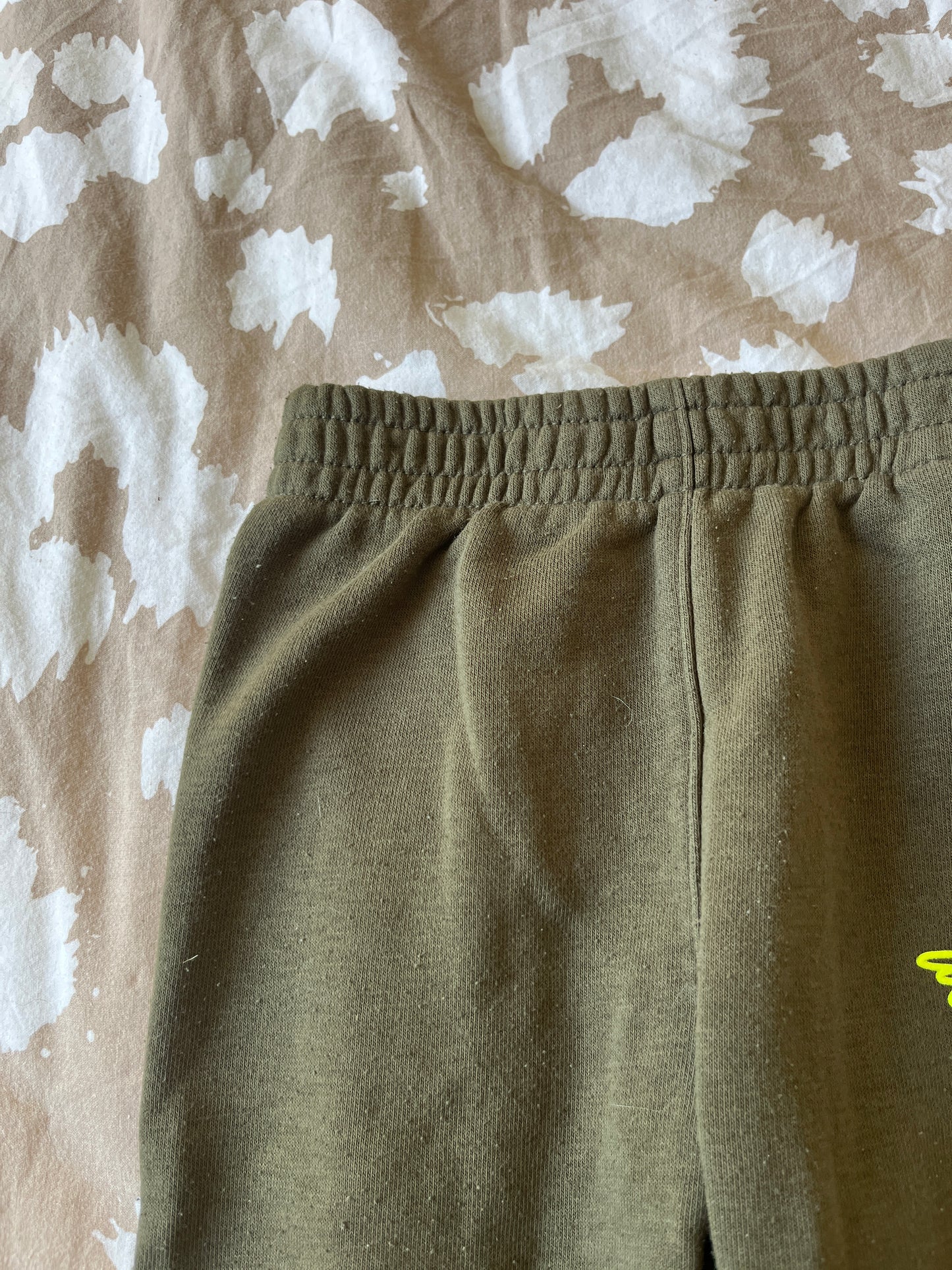 Jogging kaki Nike - 24 mois