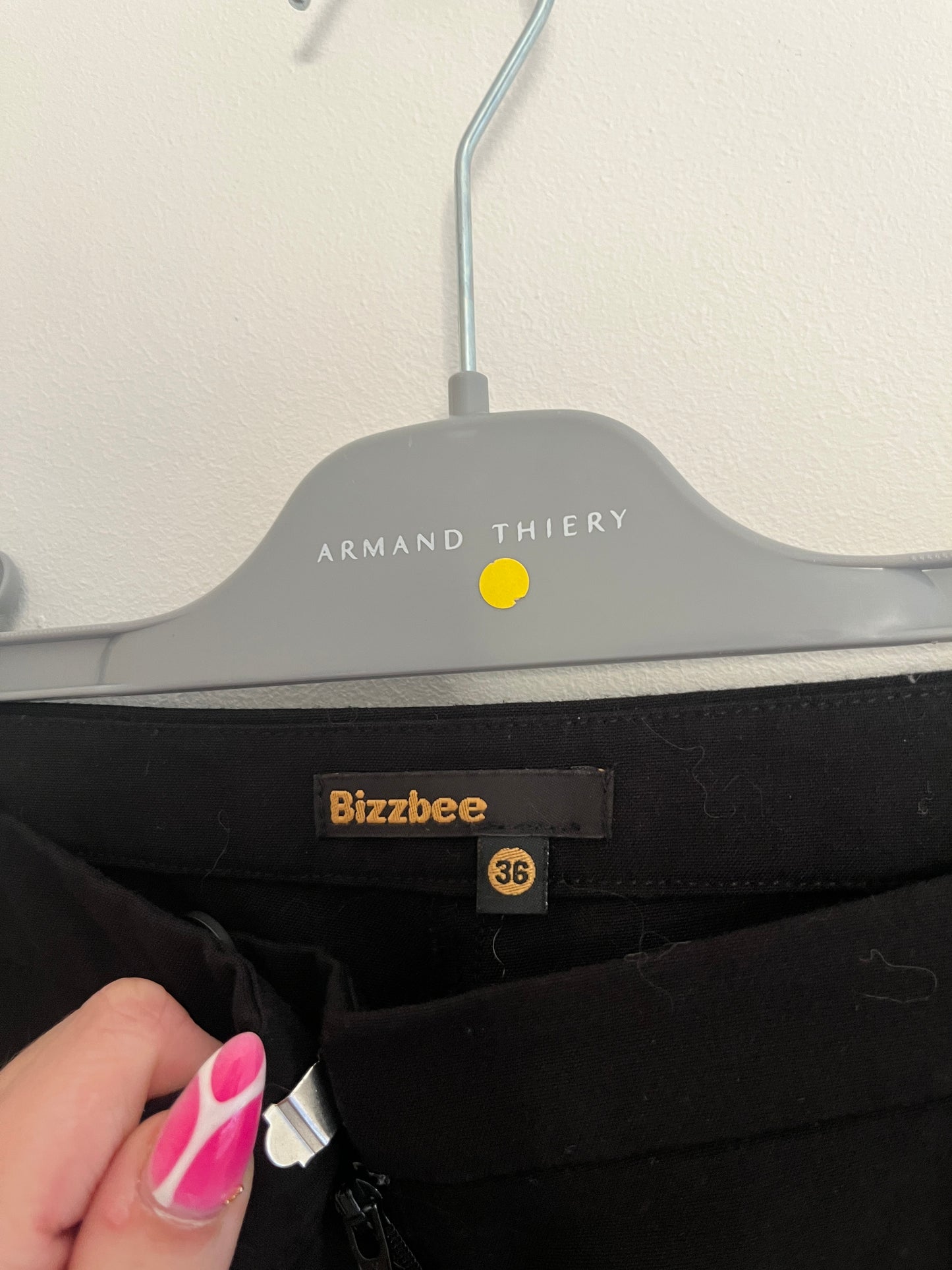 Pantalon noir à pinces Bizzbee - S