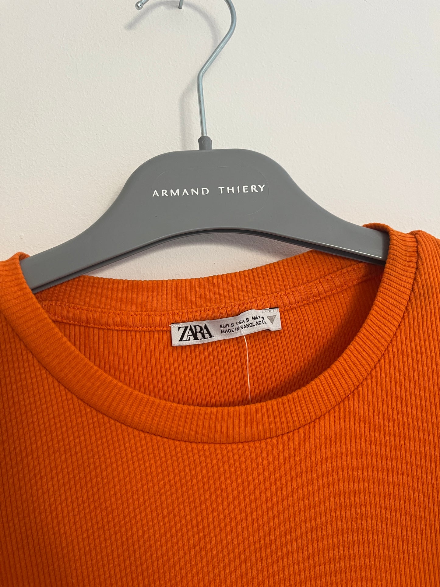 Robe courte moulante à manches à volants et évasées Zara orange - S