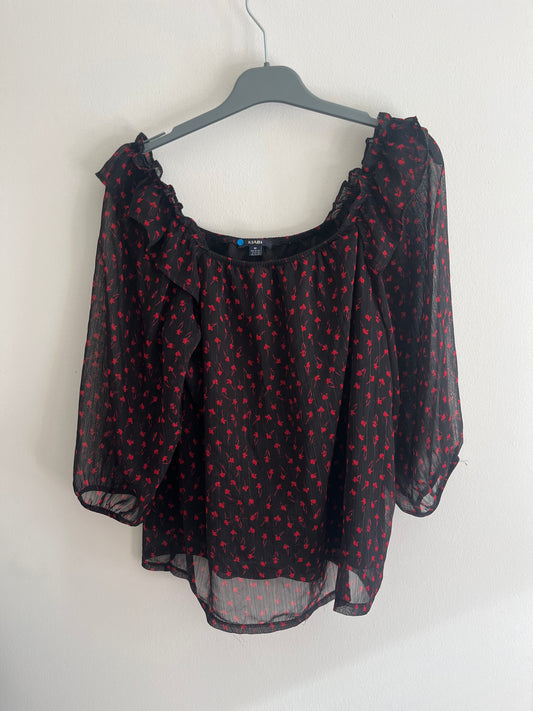 Blouse à manches 3/4 volantée et fleurs rouges - M