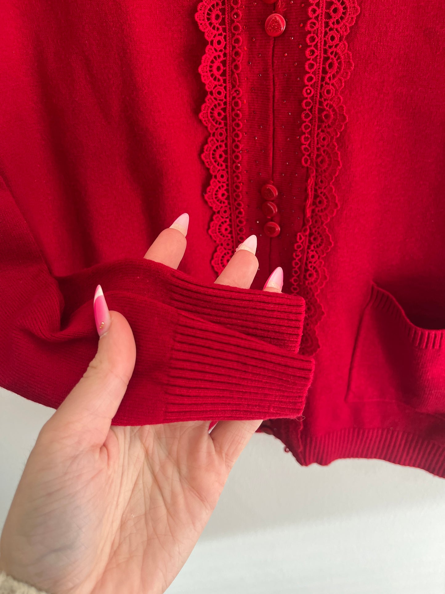 Cardigan à manches longues rouge avec dentelle et strass - M/L