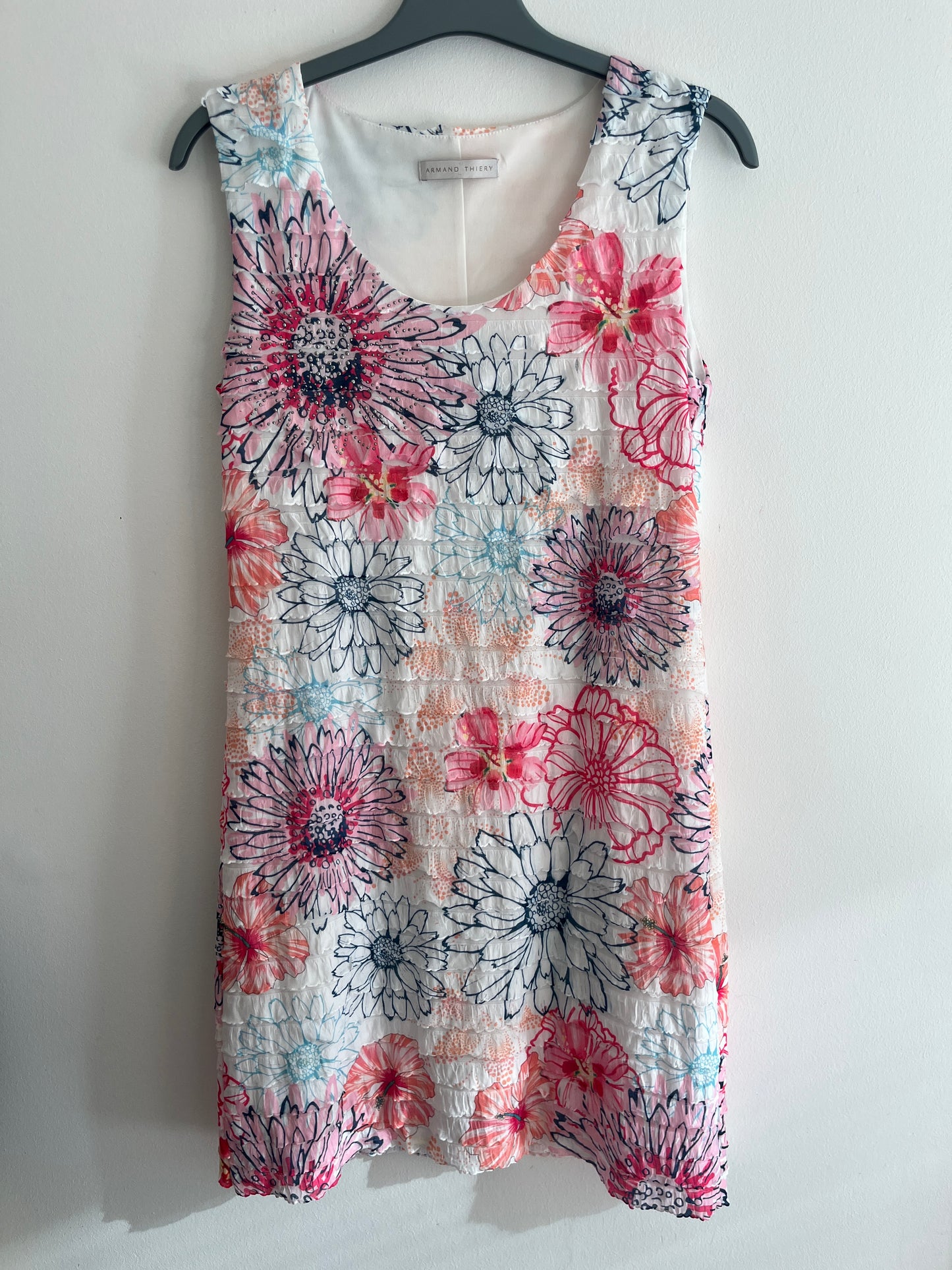 Robe courte sans manches à fleurs Armand Thiery - M