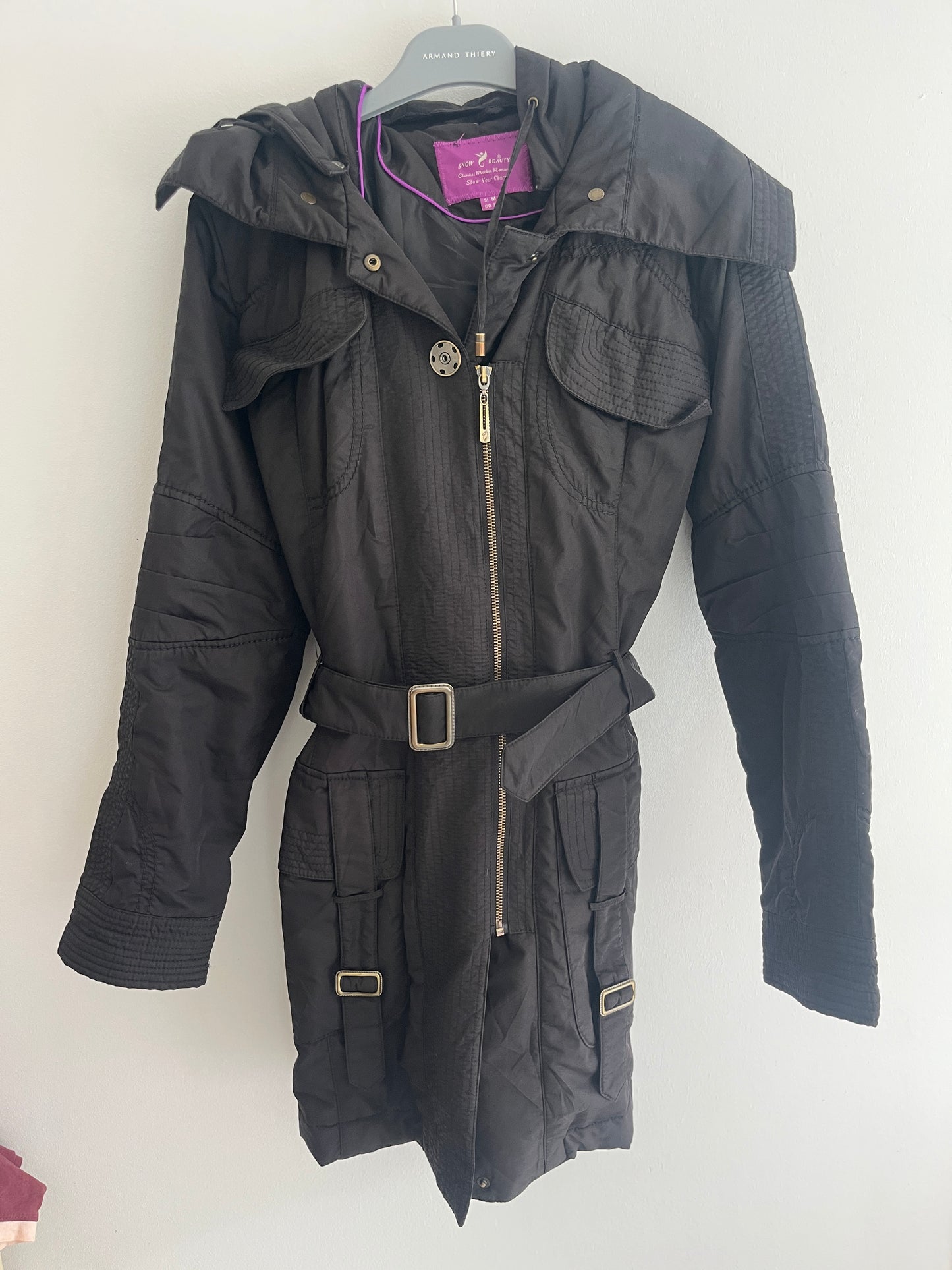 Manteau à manches longues à capuche ceinturé - M