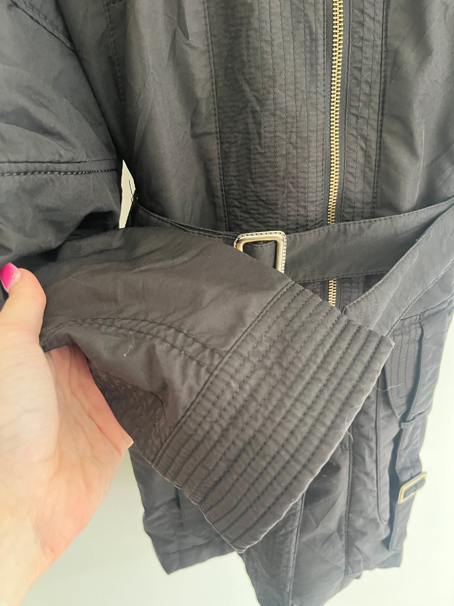 Manteau à manches longues à capuche ceinturé - M