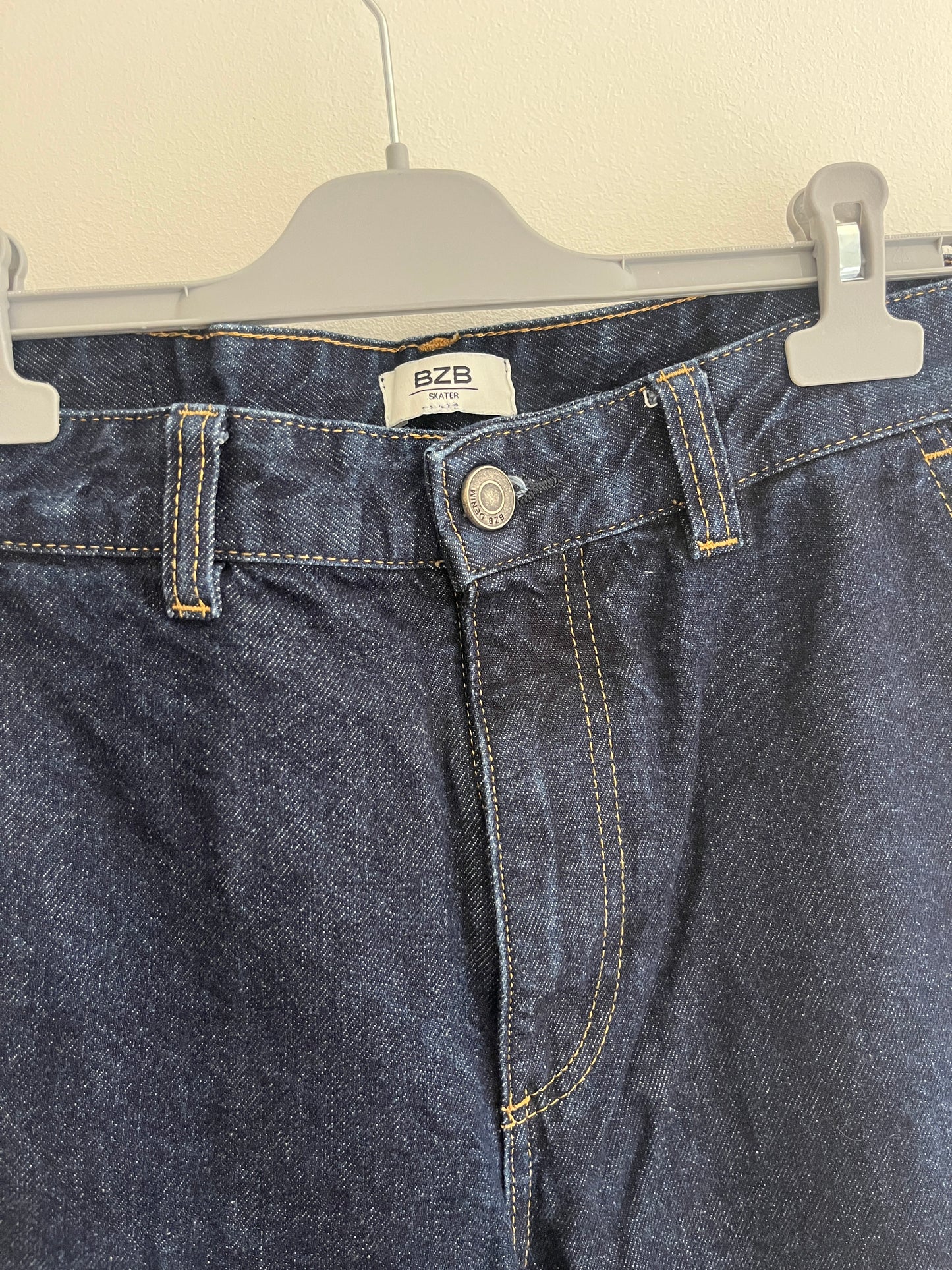 Jean « skateur » bleu brut Bizzbee - M/L