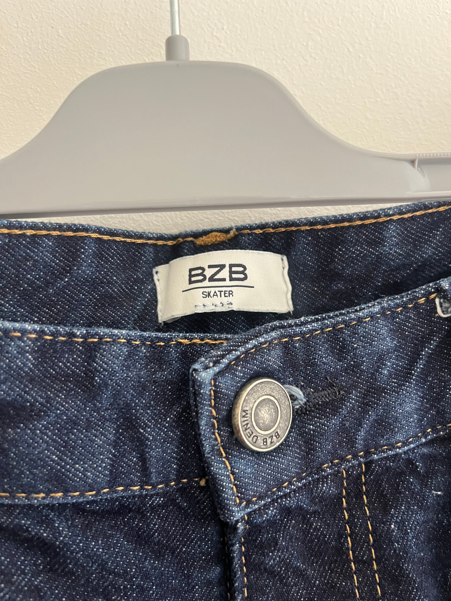 Jean « skateur » bleu brut Bizzbee - M/L