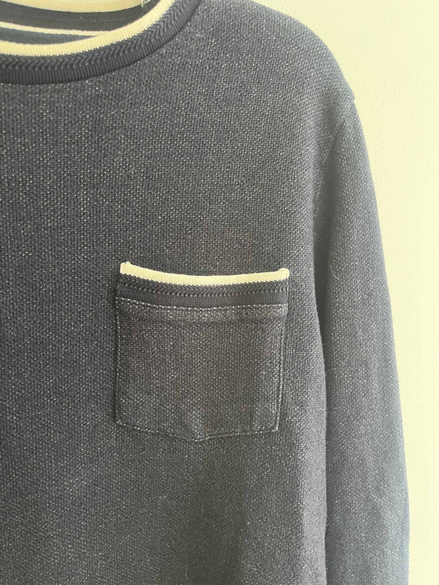 Pull à manches longues bleu avec poche Bonobo - M